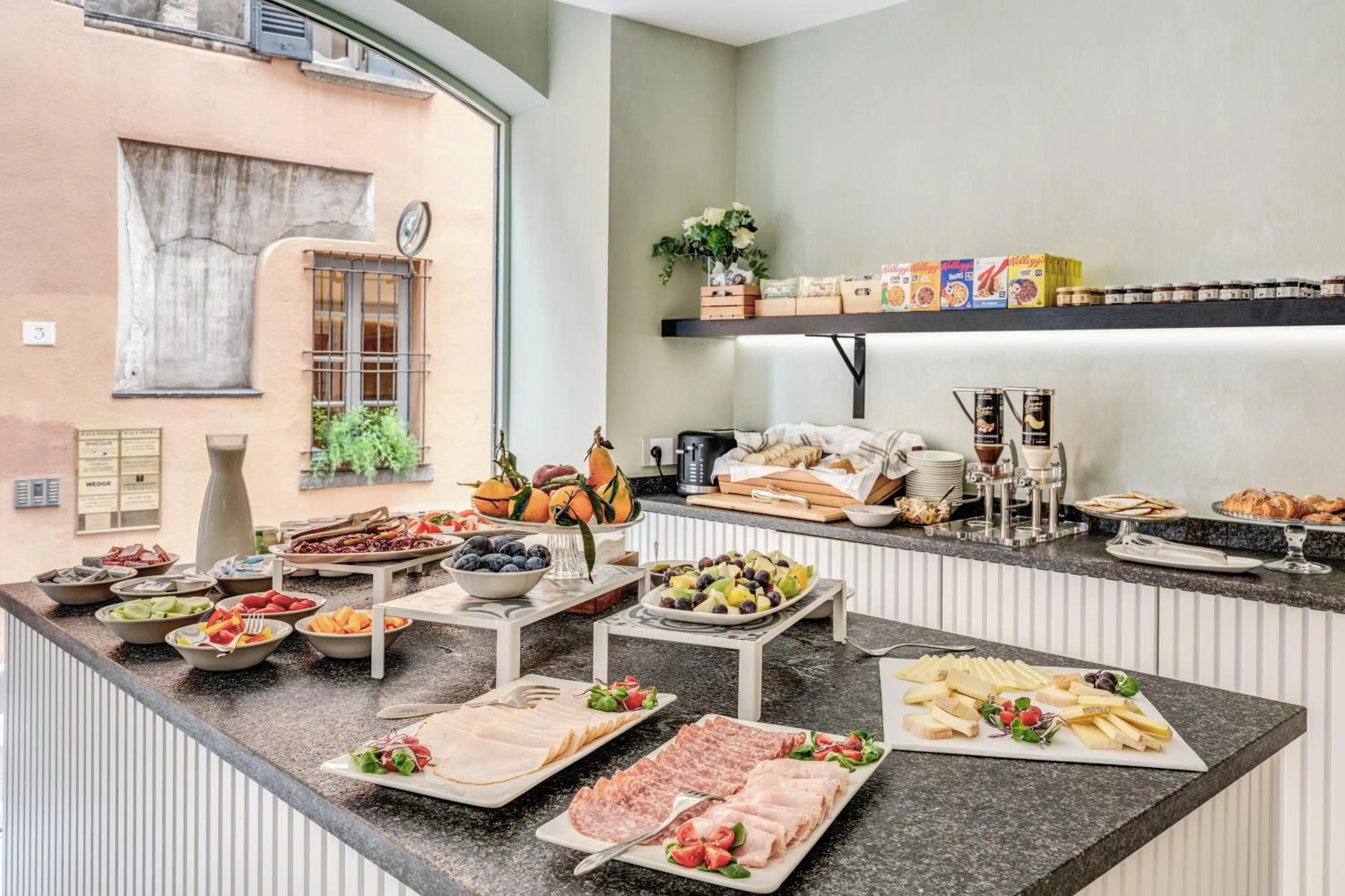 Breakfast in Plinius Lifestyle Hotel Lake Como