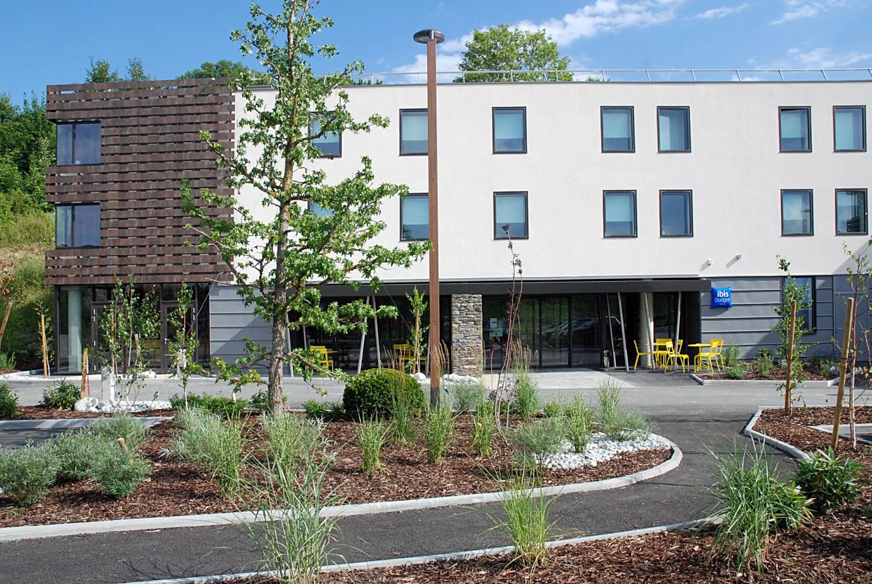 Property building in Ibis Budget Archamps Porte de Genève