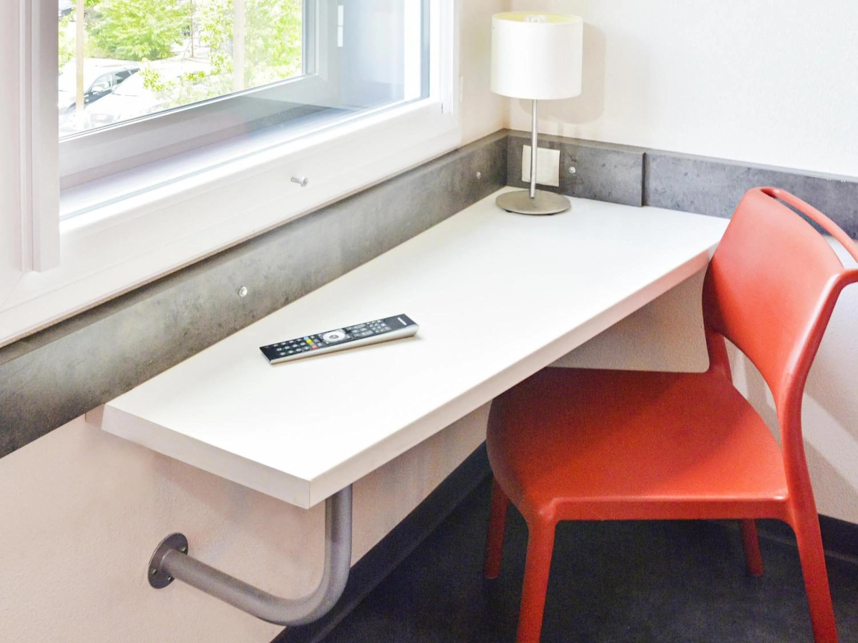 Bedroom in Ibis Budget Archamps Porte de Genève