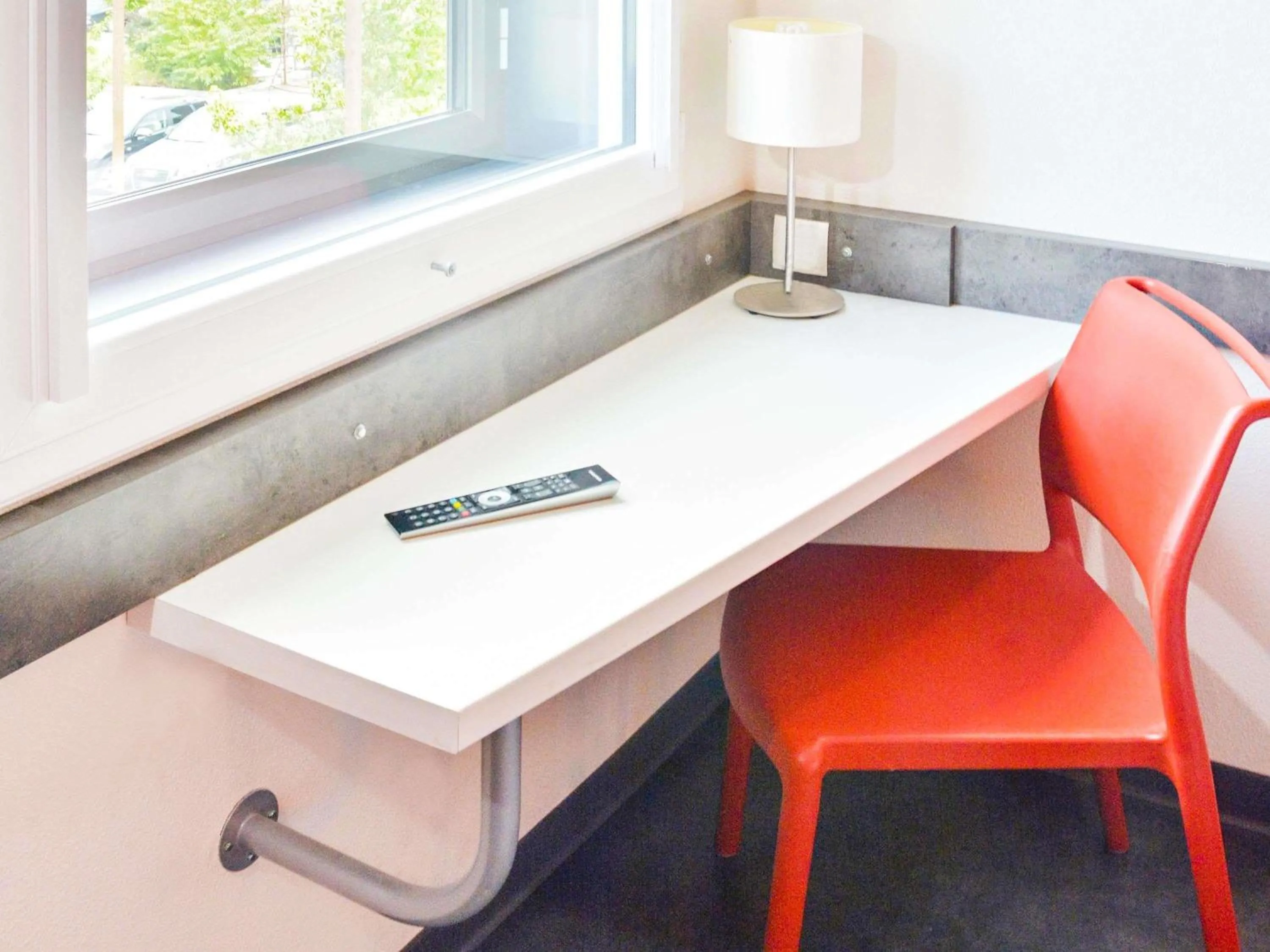 Bedroom in Ibis Budget Archamps Porte de Genève