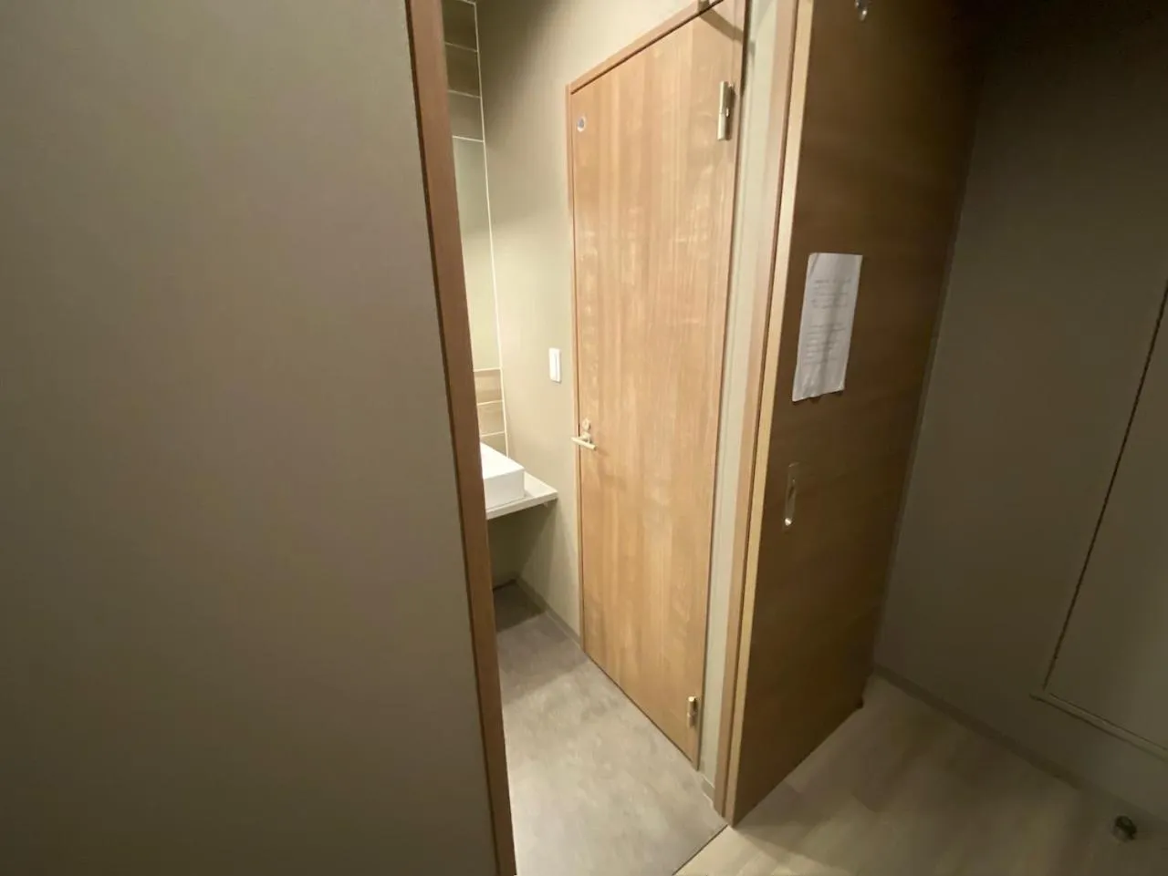 Toilet in WISE OWL HOSTELS SAPPORO