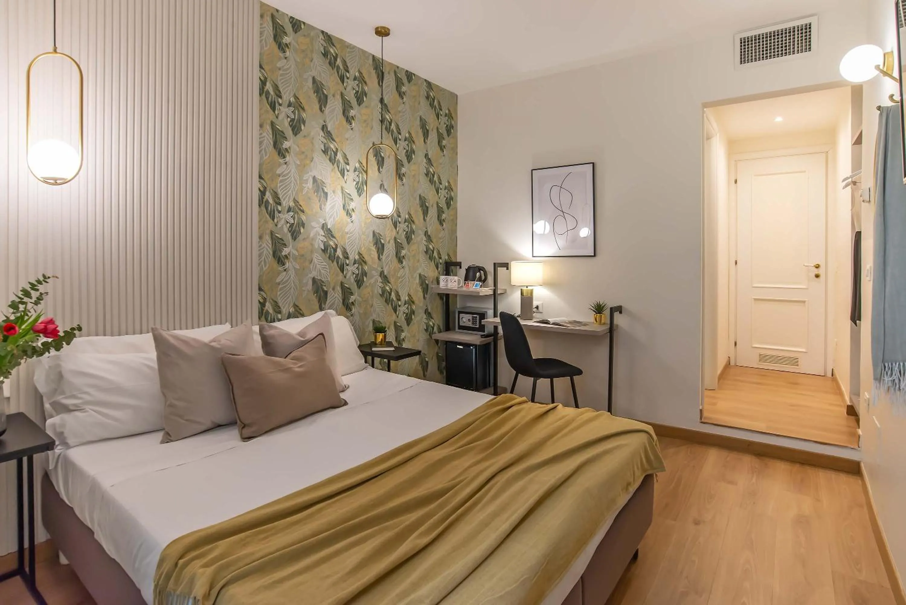 Bed in 94Rooms Vatican Guest House- Scipioni