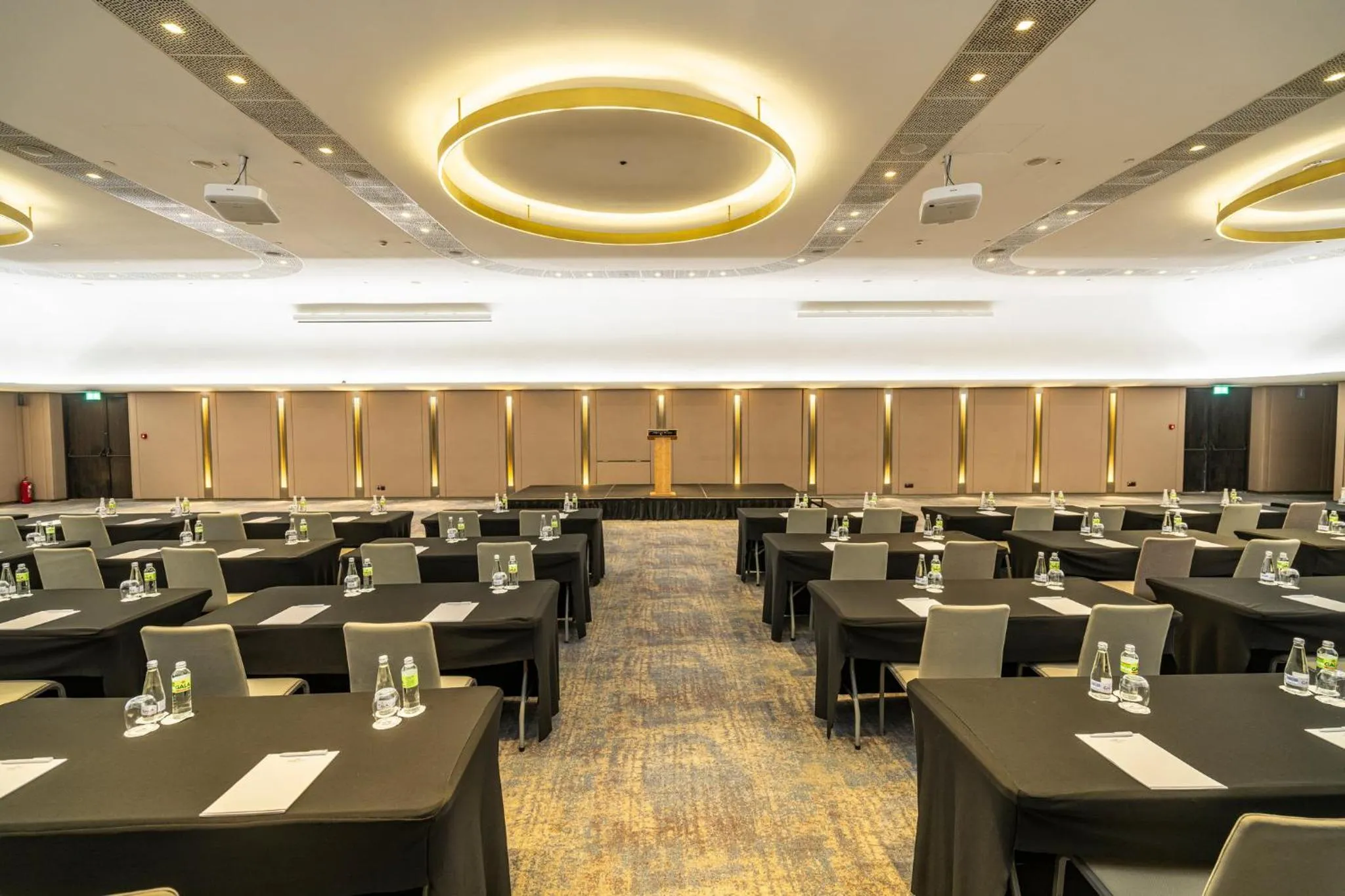 Meeting/conference room in Crowne Plaza Belgrade by IHG