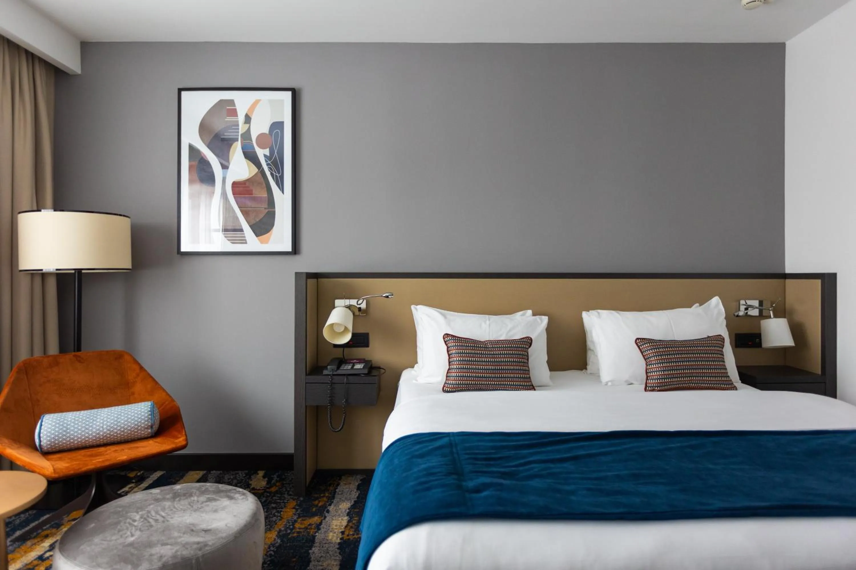 Photo of the whole room, Bed in Crowne Plaza Belgrade by IHG