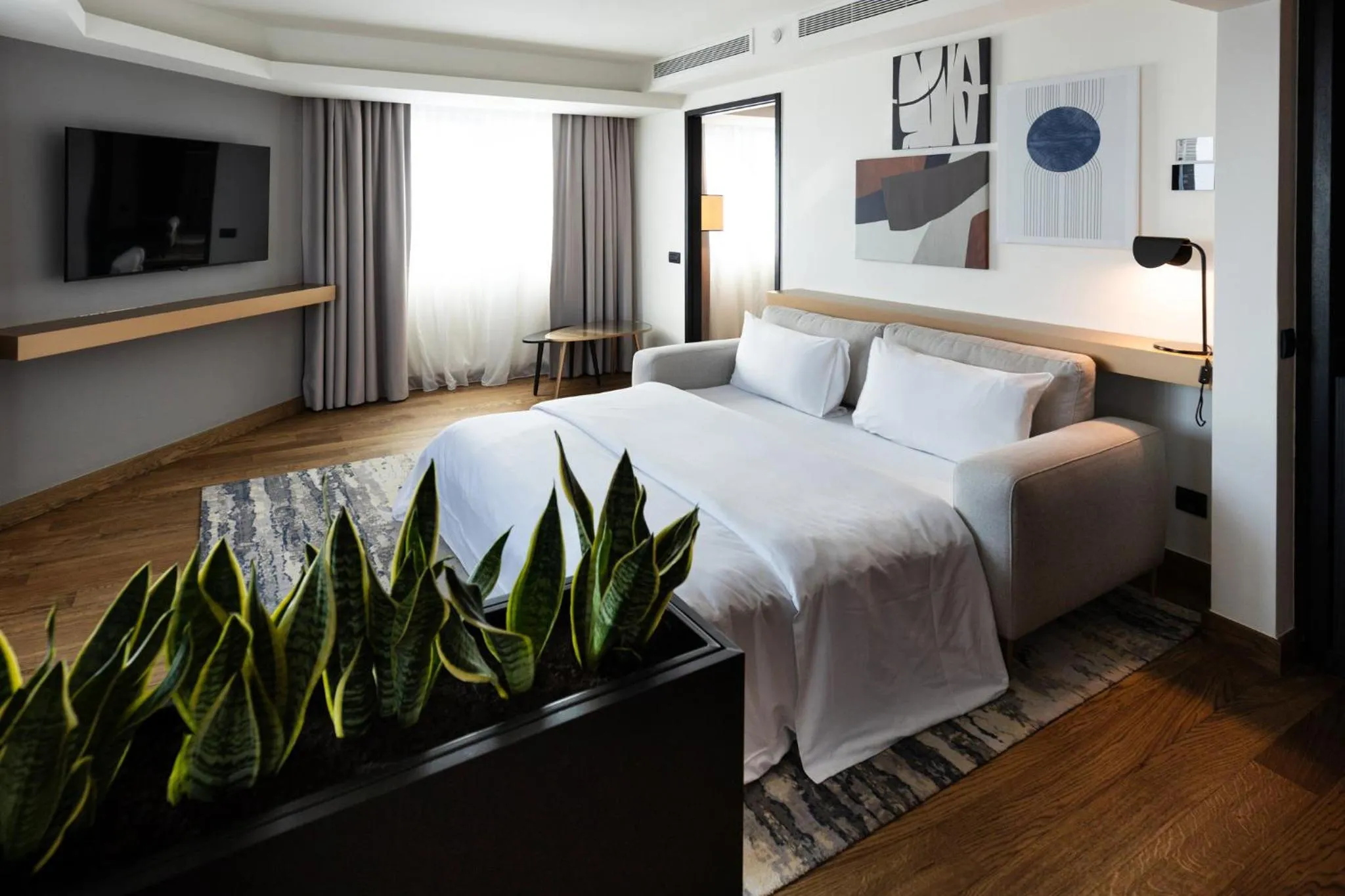 Bedroom, Bed in Crowne Plaza Belgrade by IHG