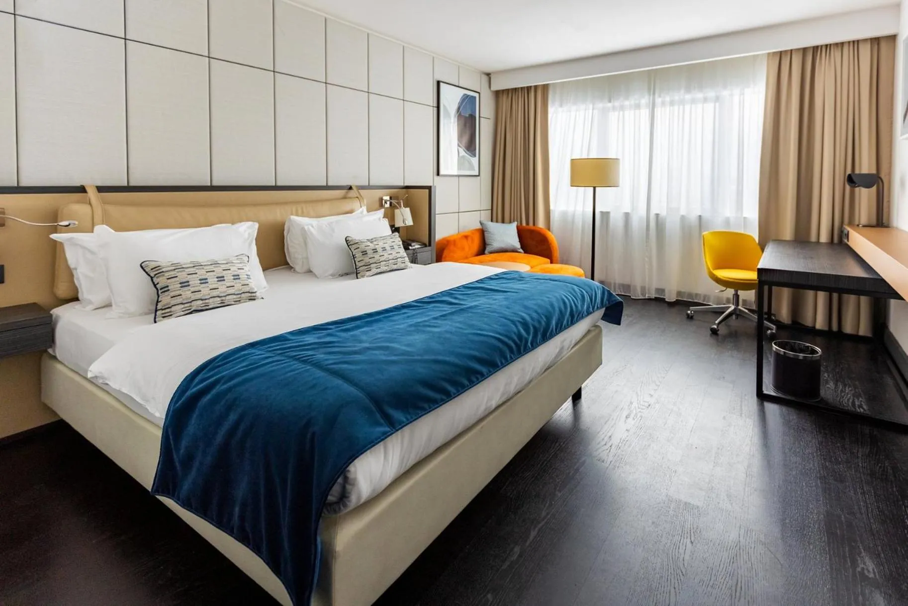 Photo of the whole room, Bed in Crowne Plaza Belgrade by IHG