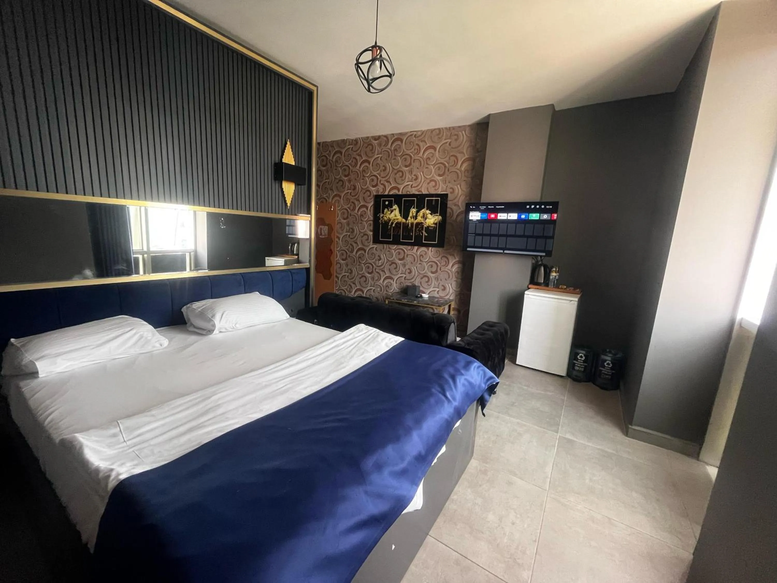 Bed in 216 Hill Suites