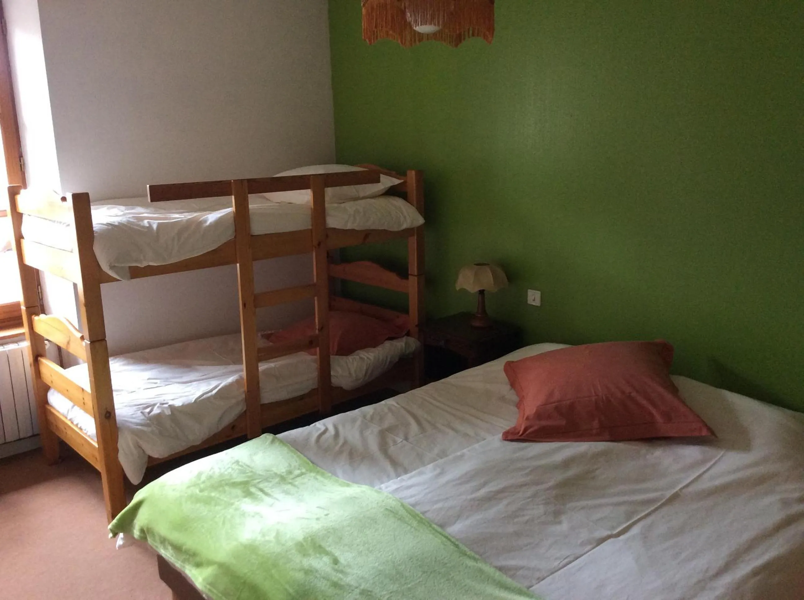 Bedroom in Chambres d'hôtes - Domaine de la Grangeotte