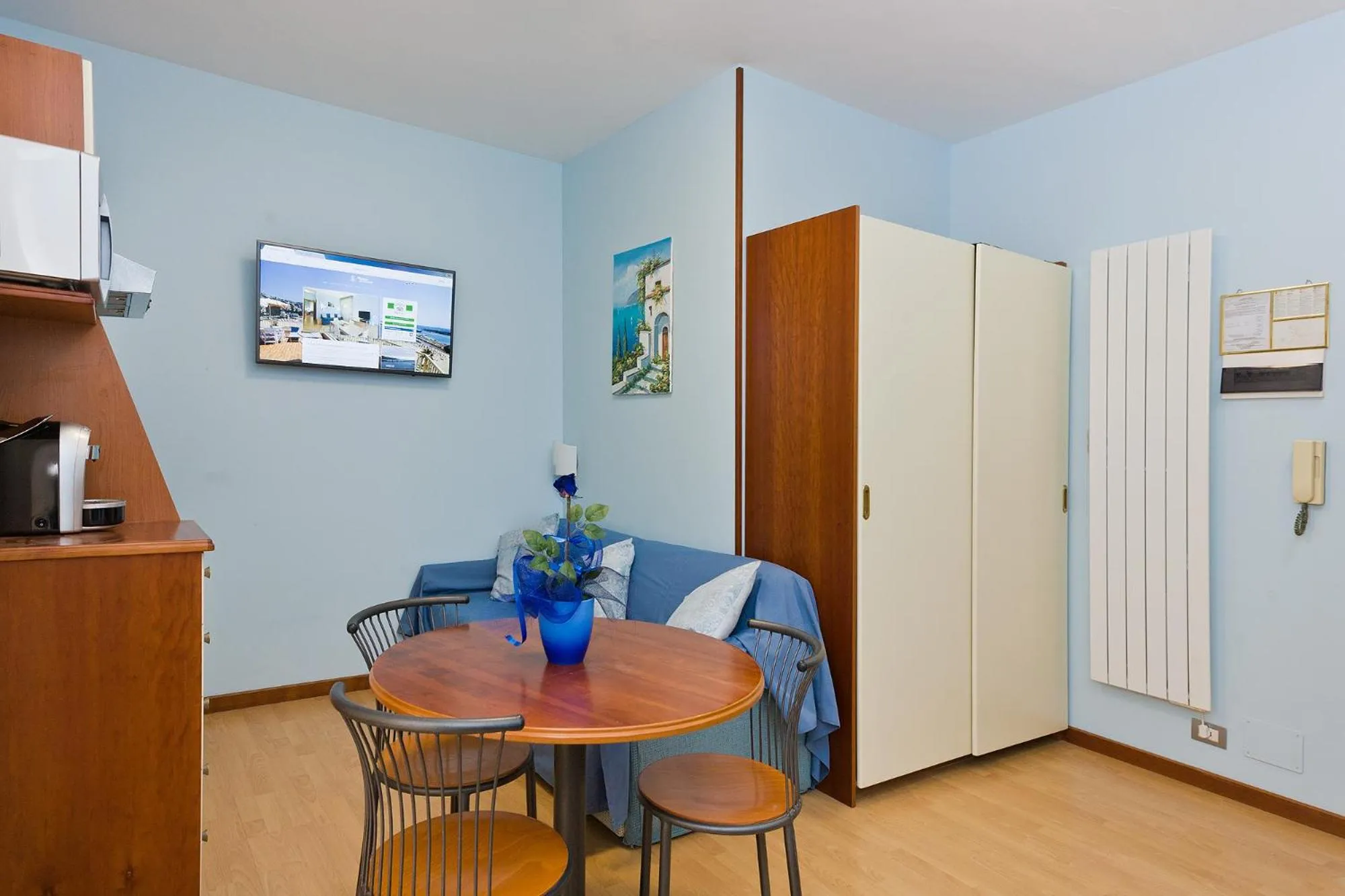 Photo of the whole room in Residence Dei Due Porti