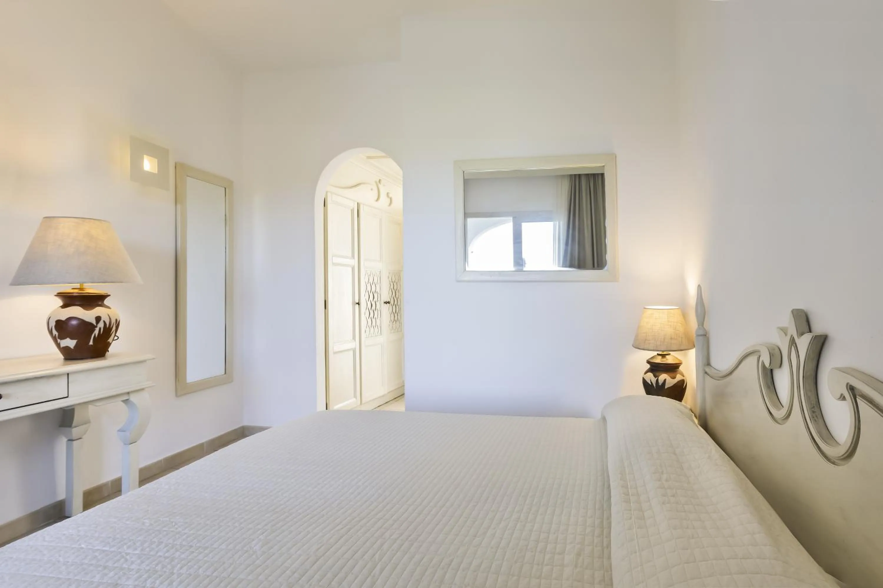 Photo of the whole room, Bed in Grand Hotel In Porto Cervo