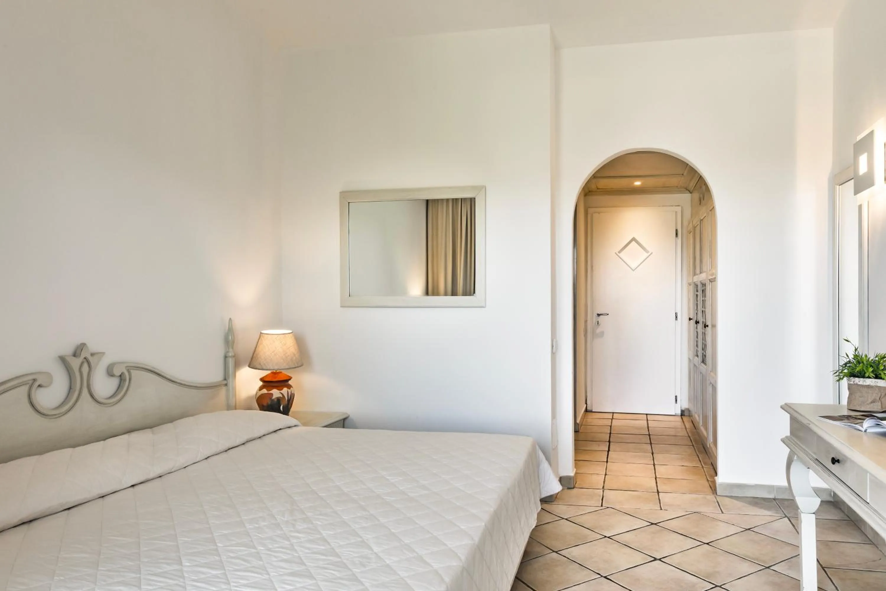 Photo of the whole room, Bed in Grand Hotel In Porto Cervo