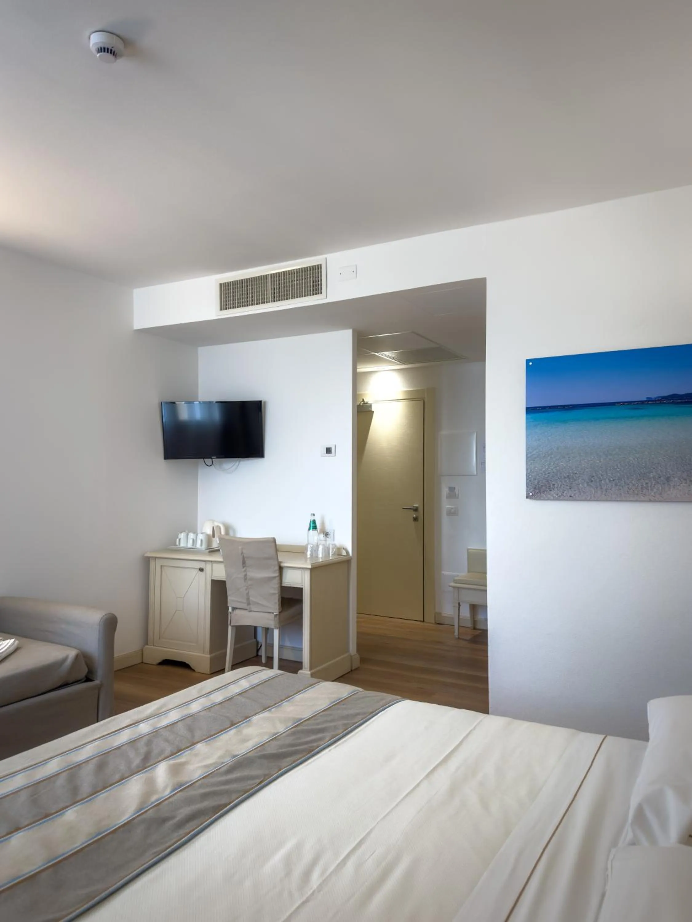 TV and multimedia, Bed in Hotel Catalunya