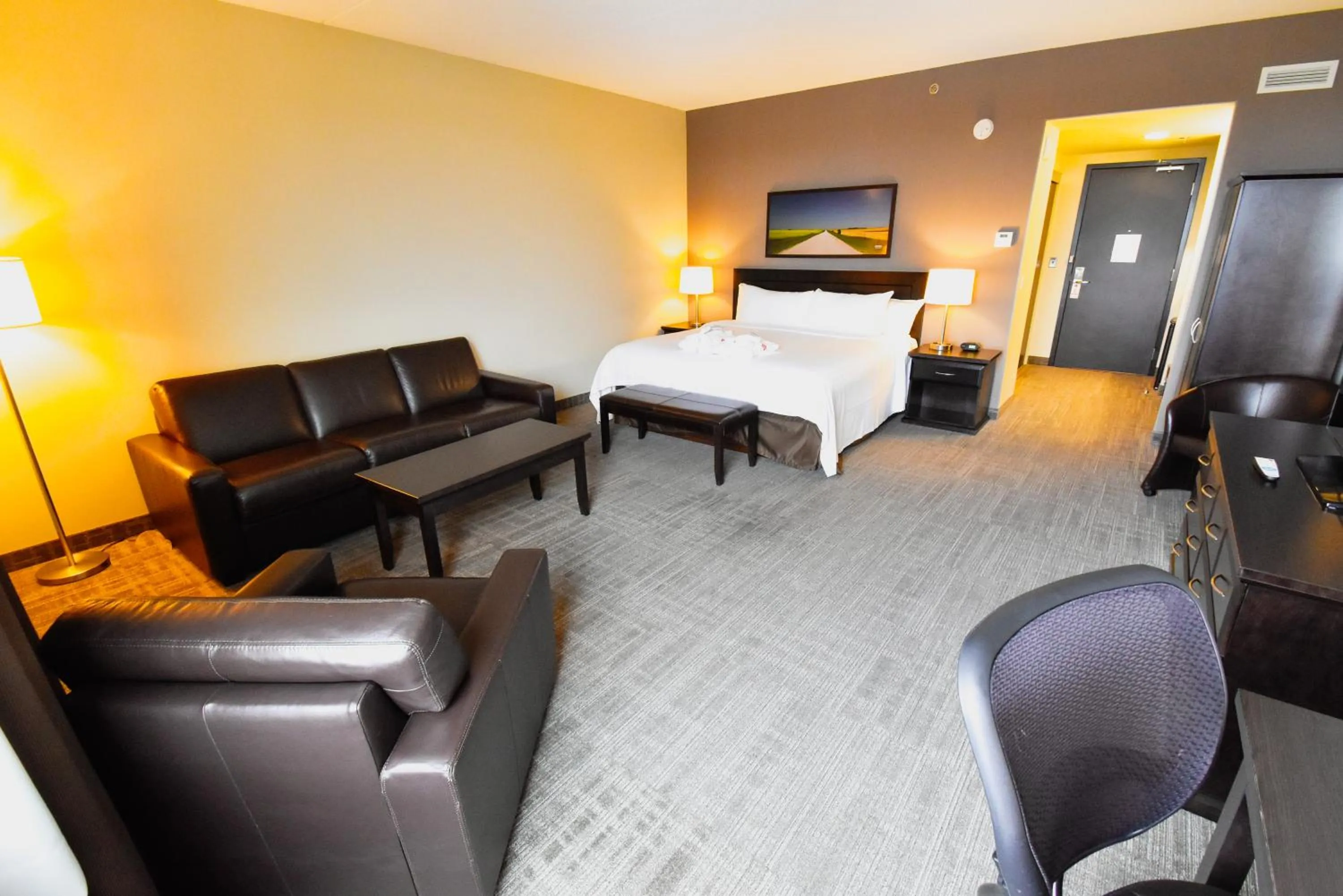 Photo of the whole room, Bed in Canad Inns Health Sciences Centre