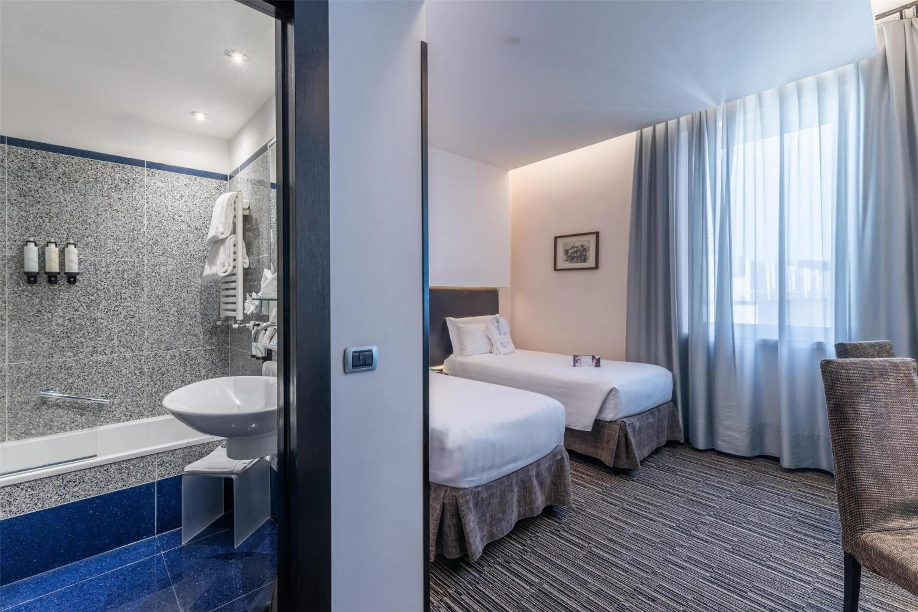 Bedroom, Bed in Best Western Plus Hotel Universo