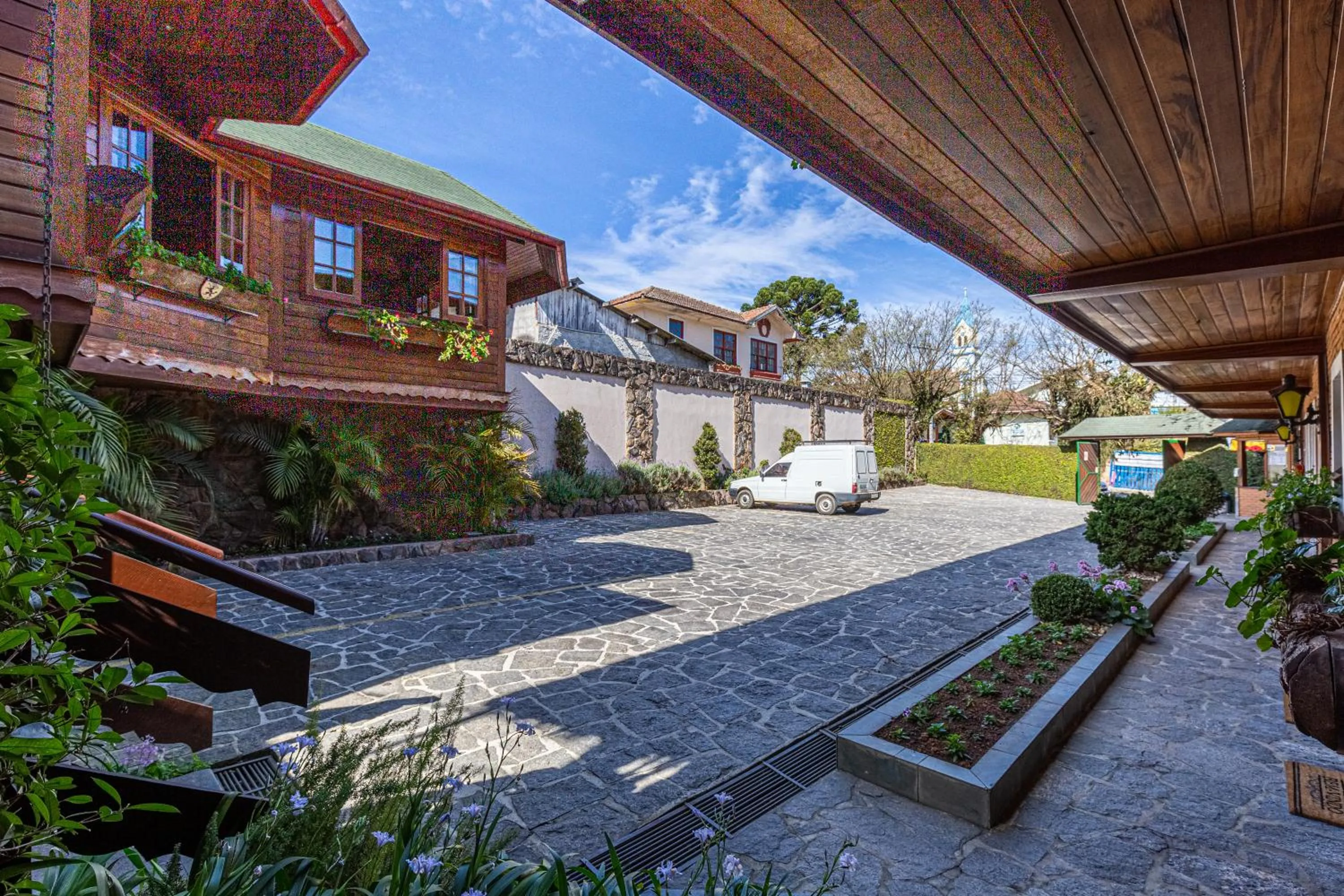 Property building in Pousada Saint Gallen