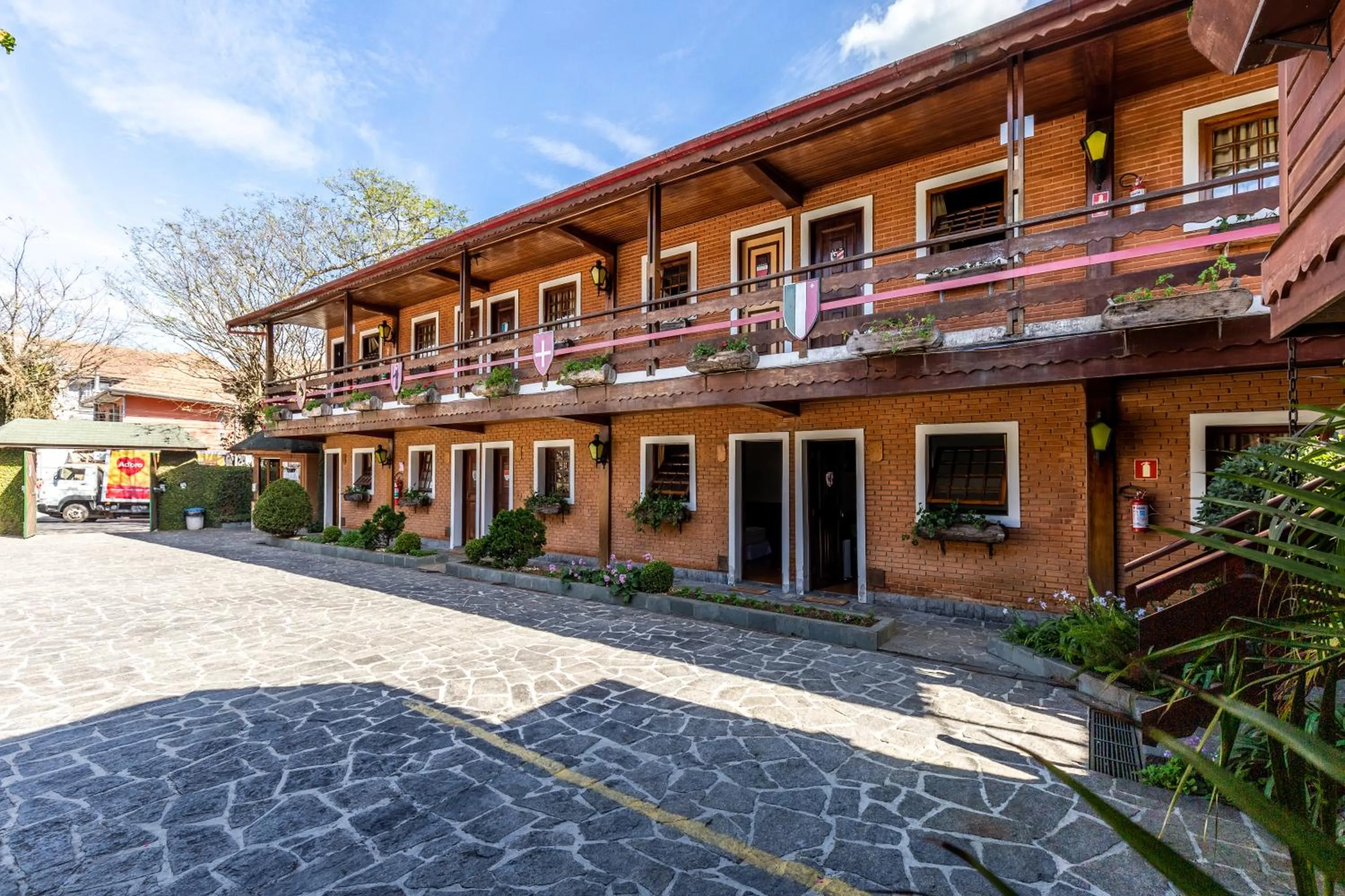 Property building in Pousada Saint Gallen