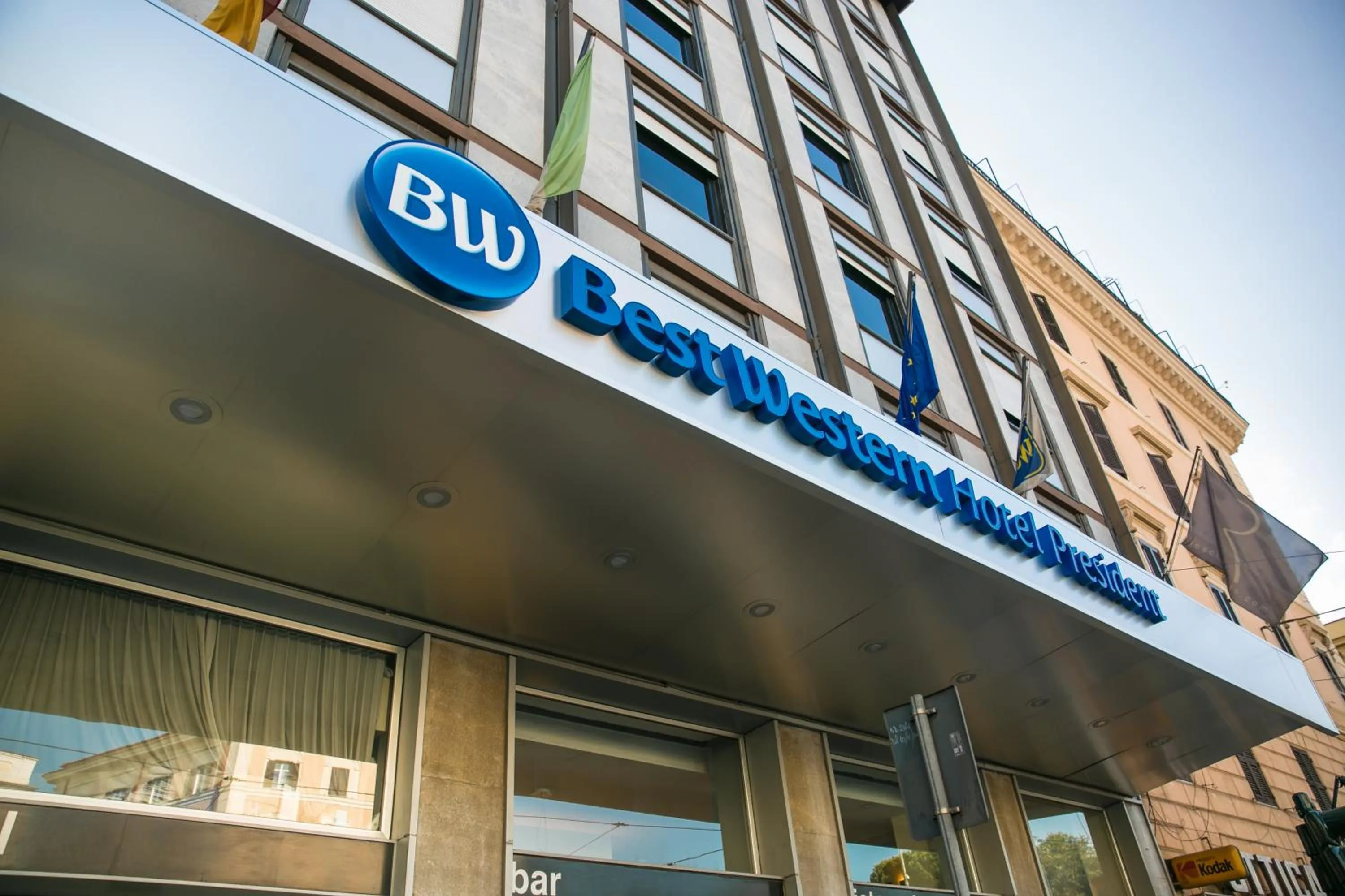 Property building in Best Western Hotel President - Colosseo