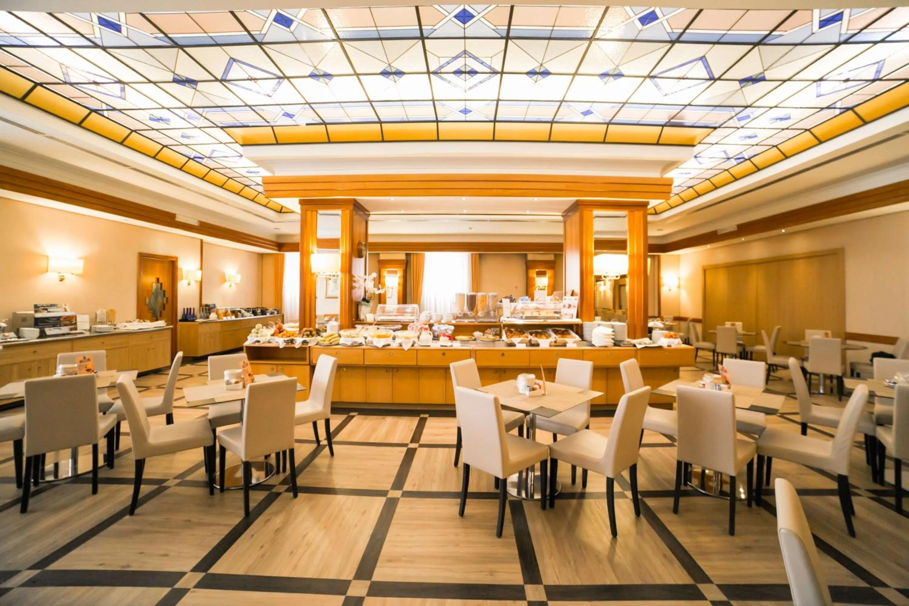 Restaurant/places to eat in Best Western Hotel President - Colosseo