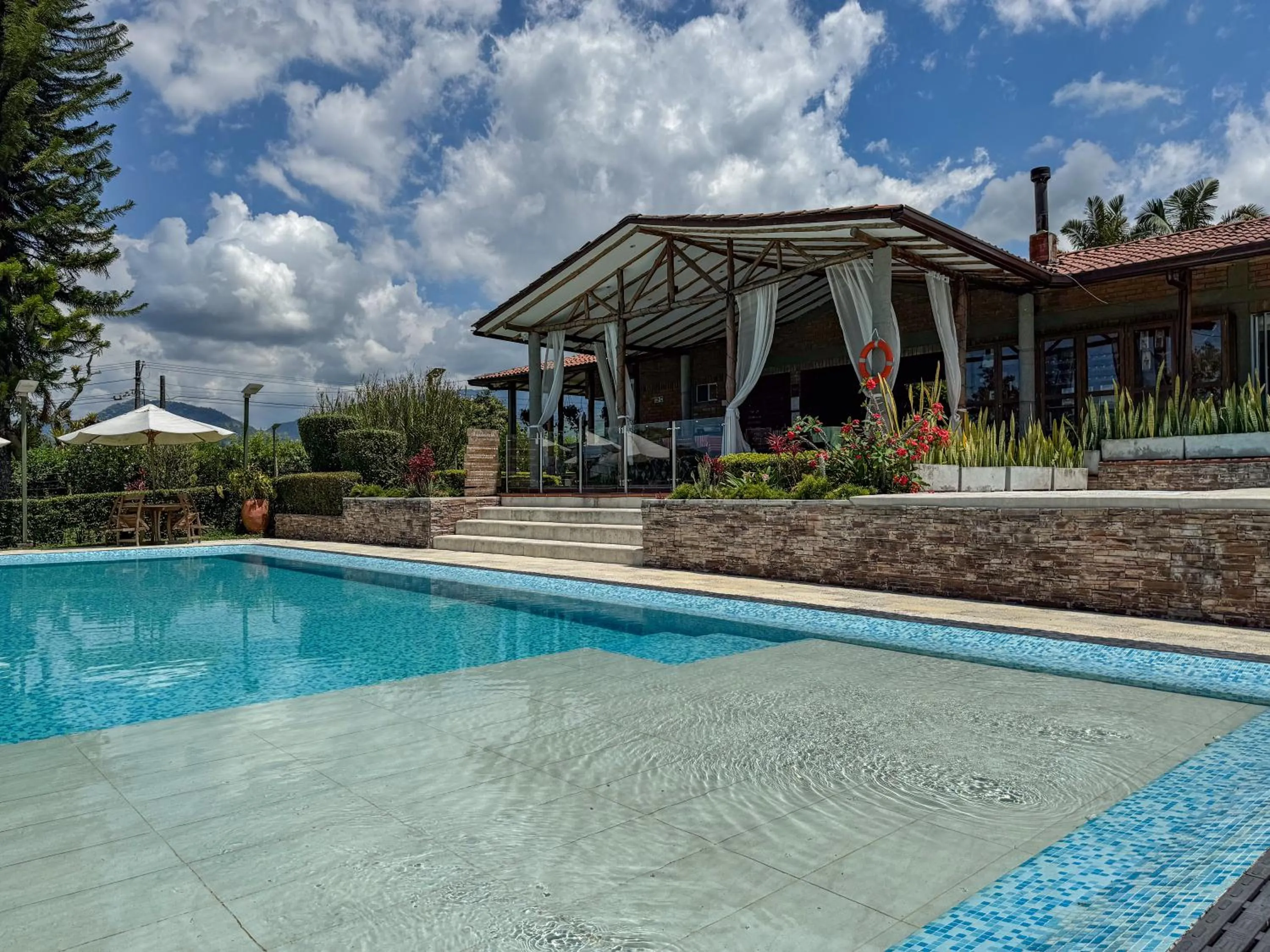 Property building in Finca del Café - Casa Typica