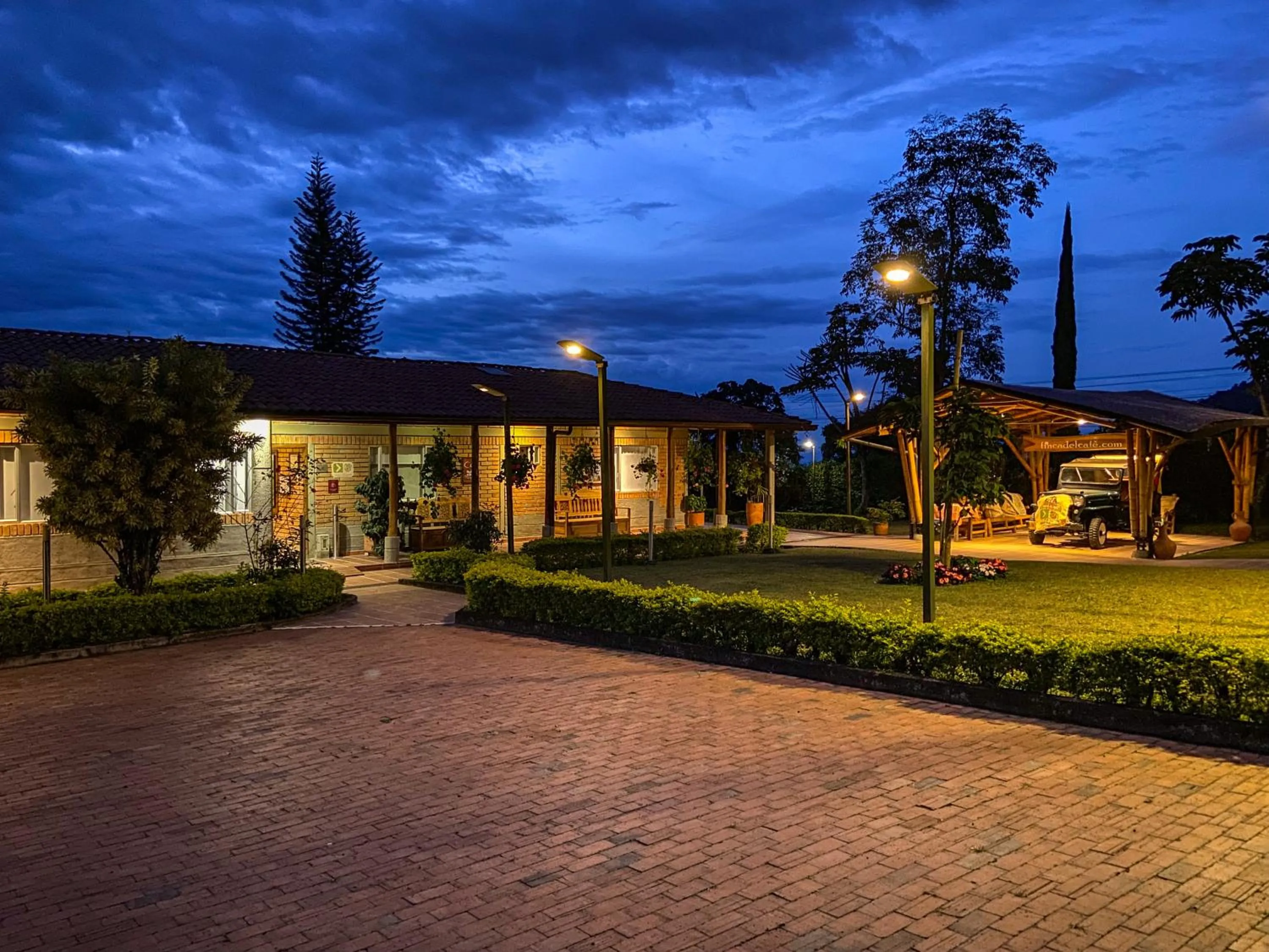 Property building in Finca del Café - Casa Typica