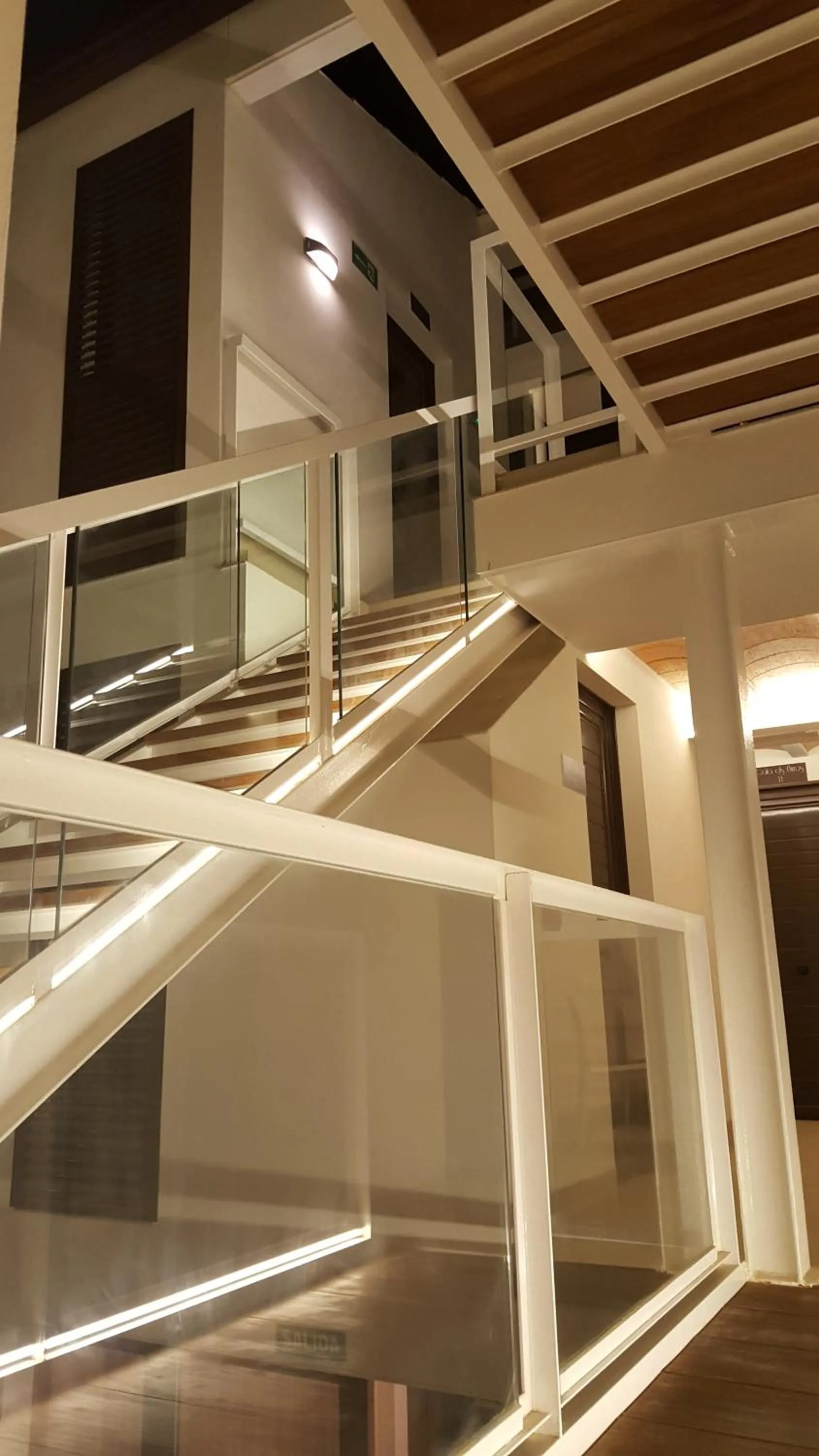 acessibility in HOTEL ISLA PLANA