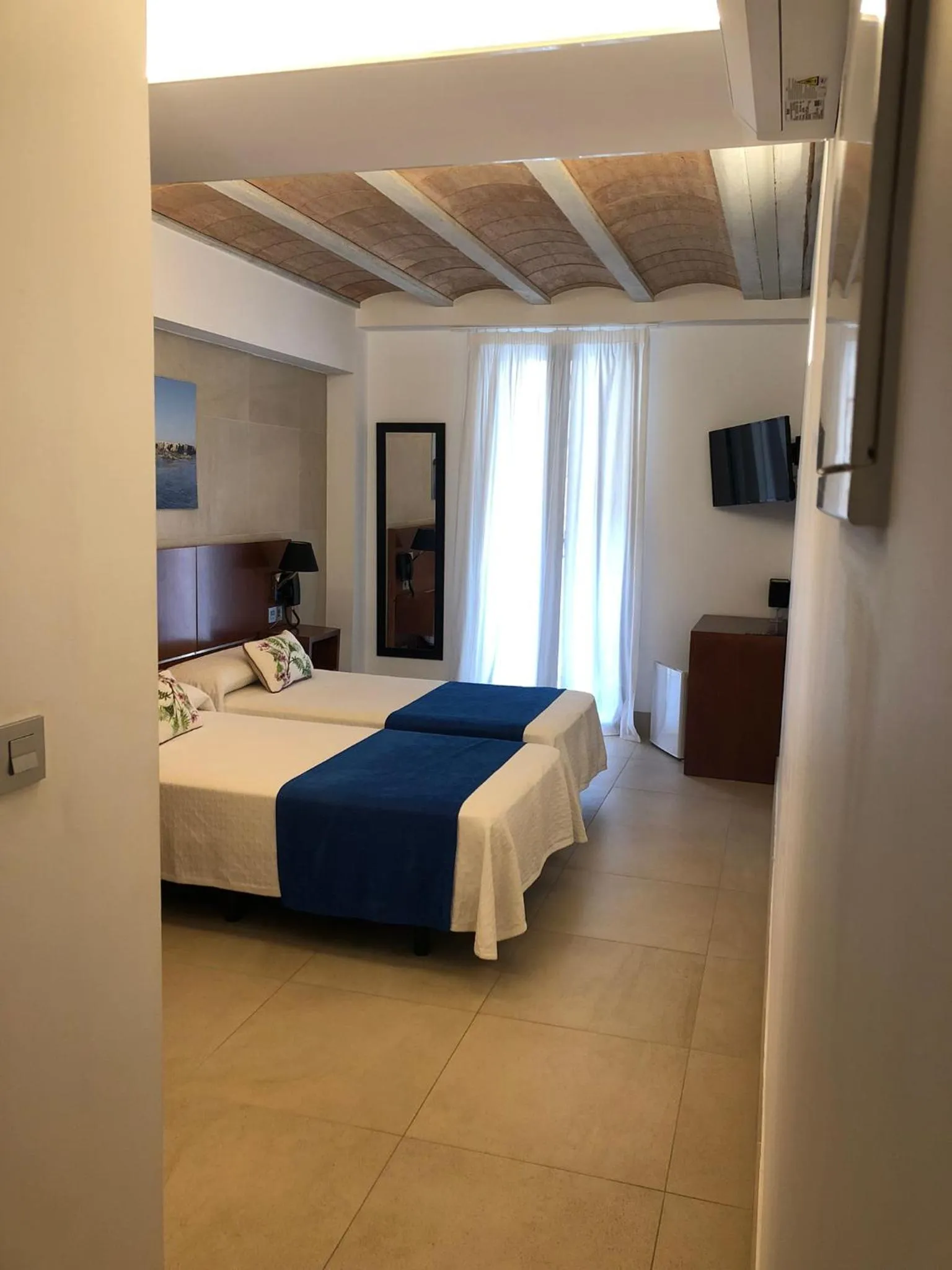 Bed in HOTEL ISLA PLANA