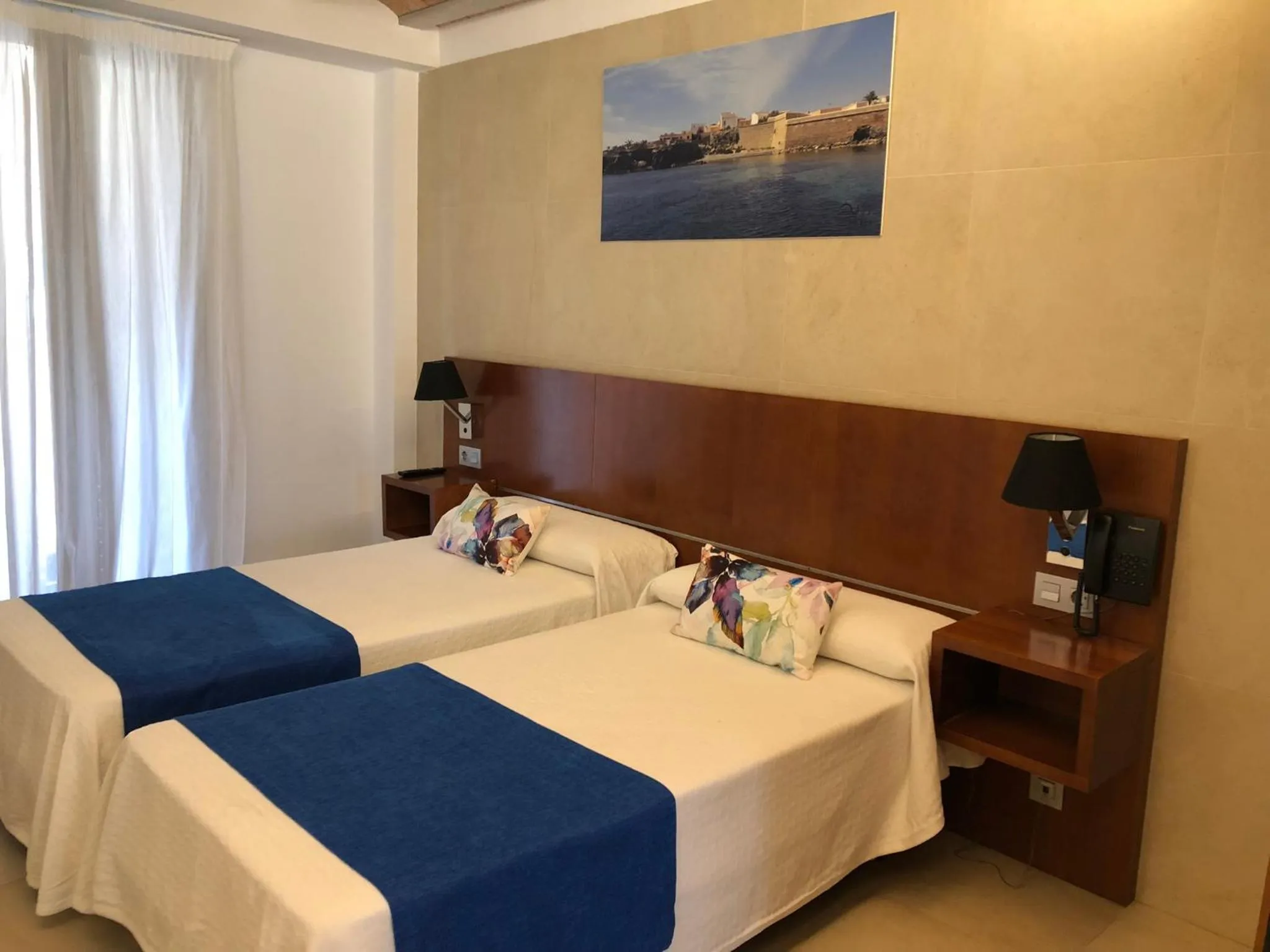Bed in HOTEL ISLA PLANA
