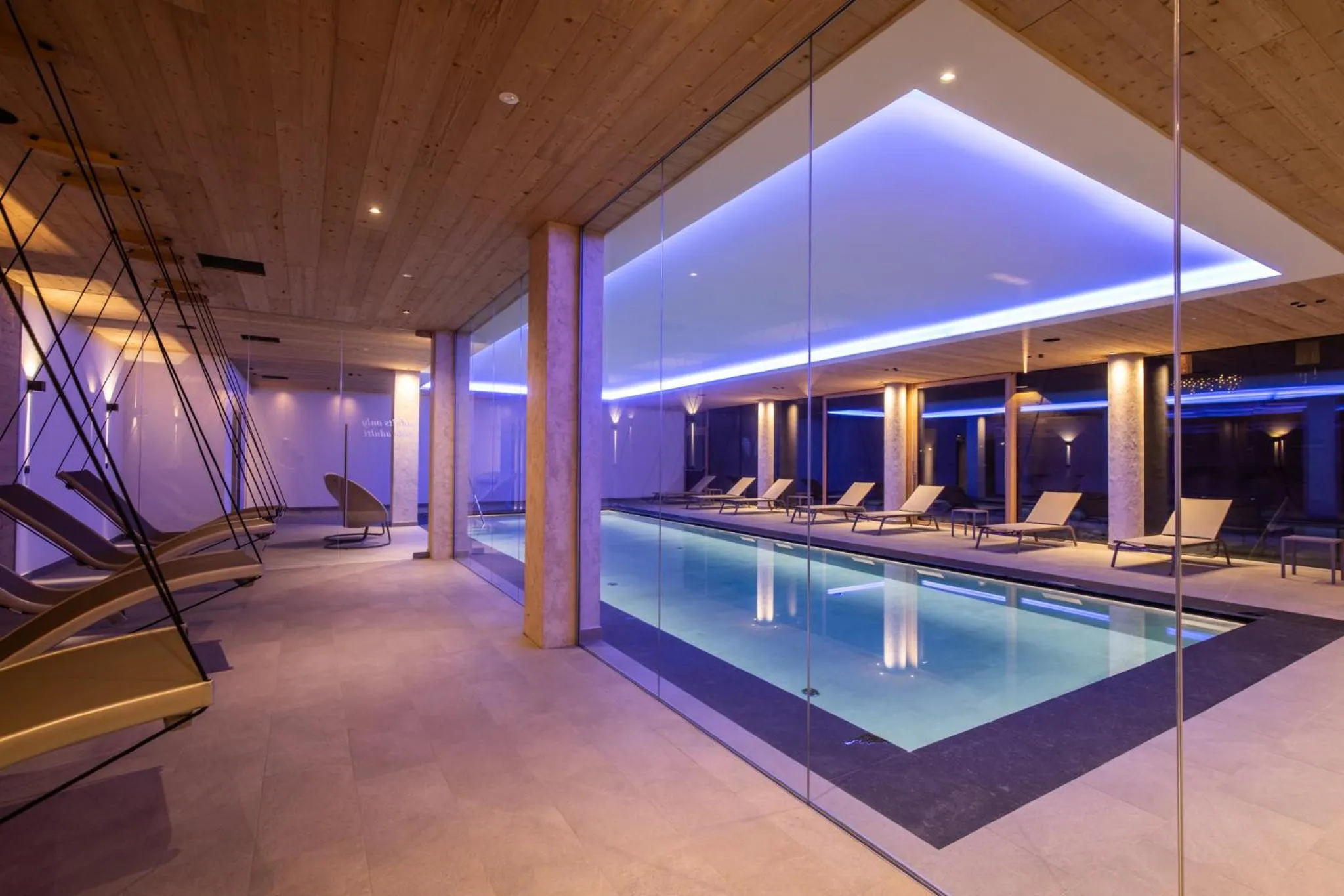 Swimming pool in Monaco Sport Hotel