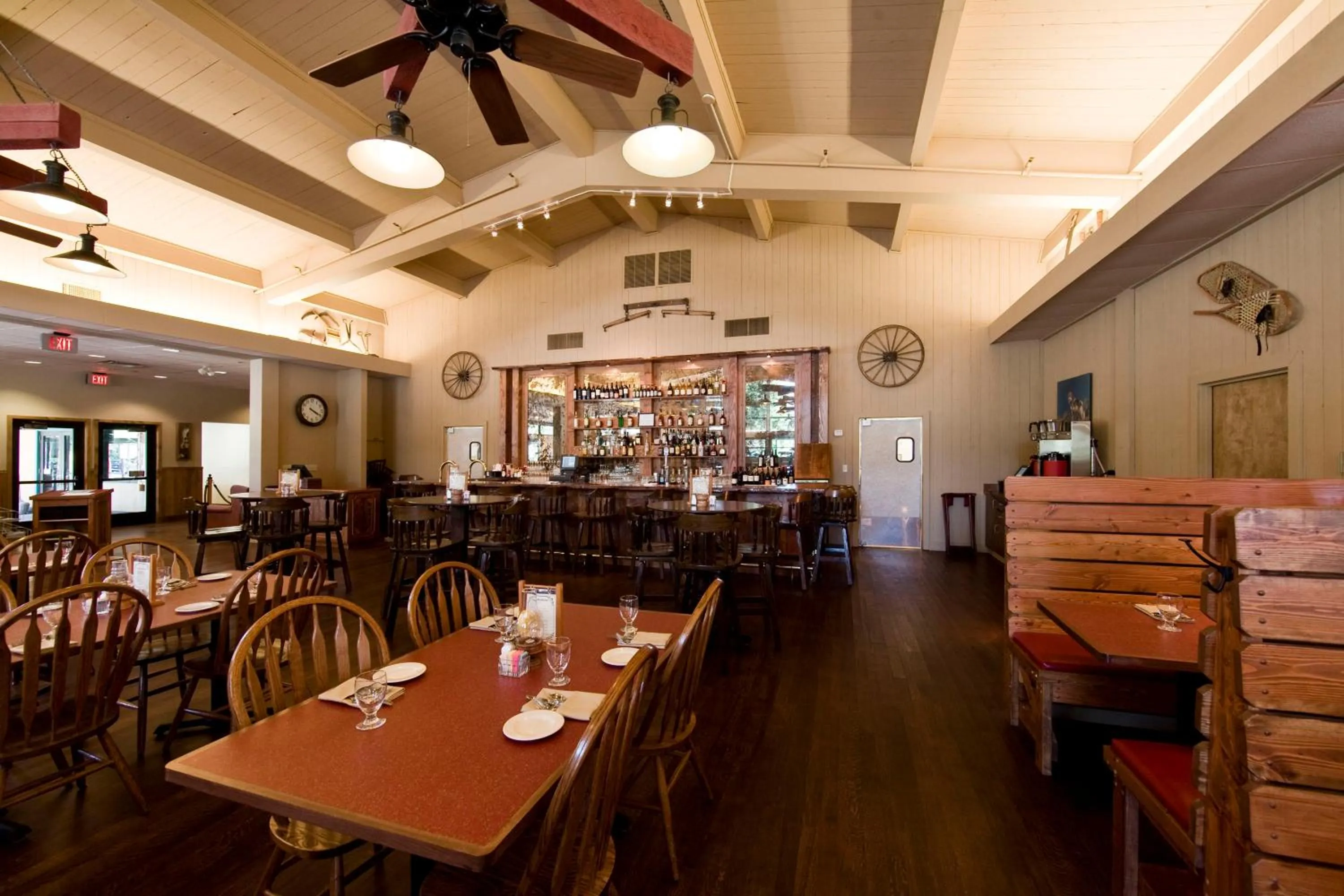 Restaurant/places to eat in Colter Bay Village