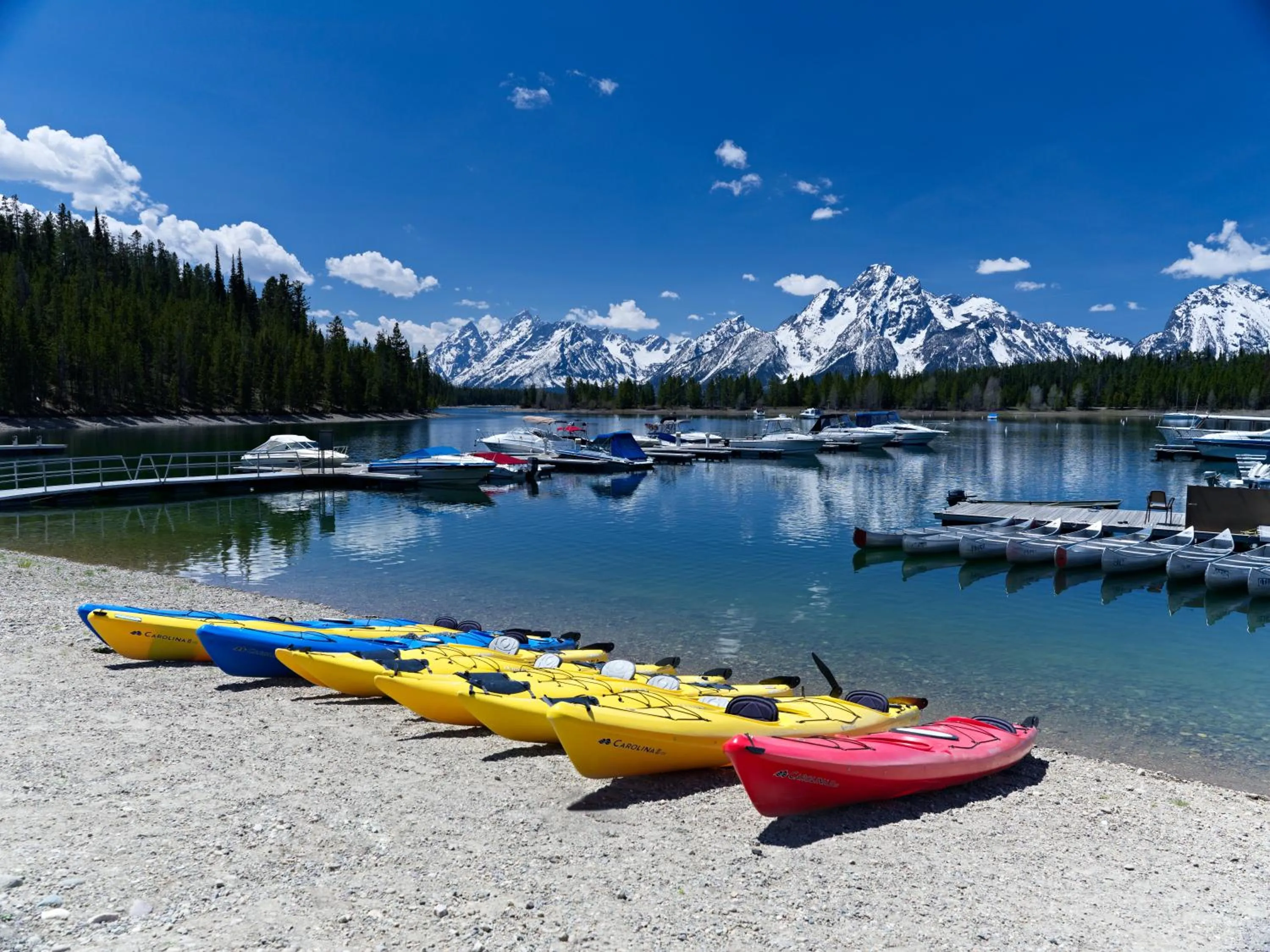 Area and facilities in Colter Bay Village