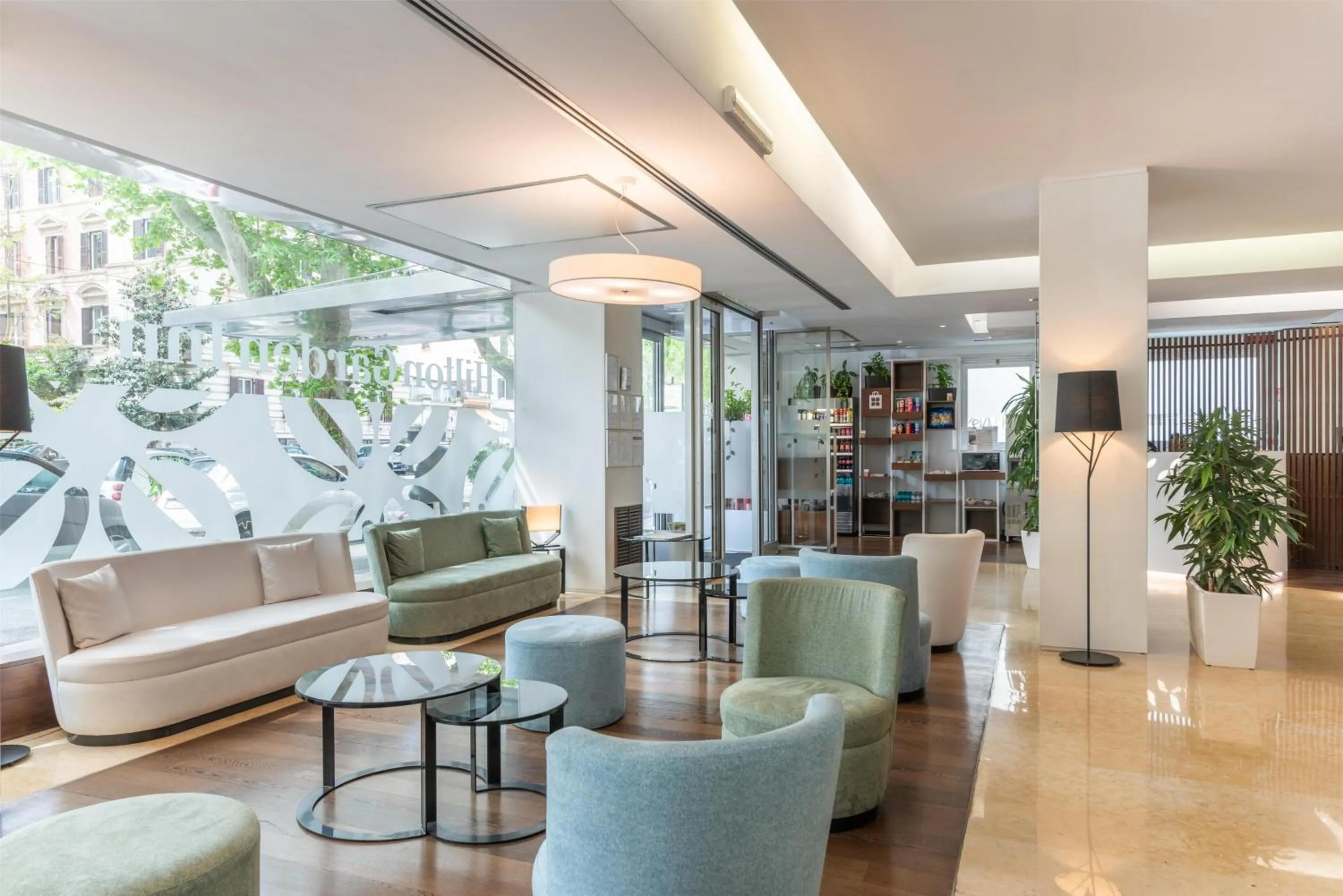 Restaurant/places to eat in Hilton Garden Inn Rome Claridge