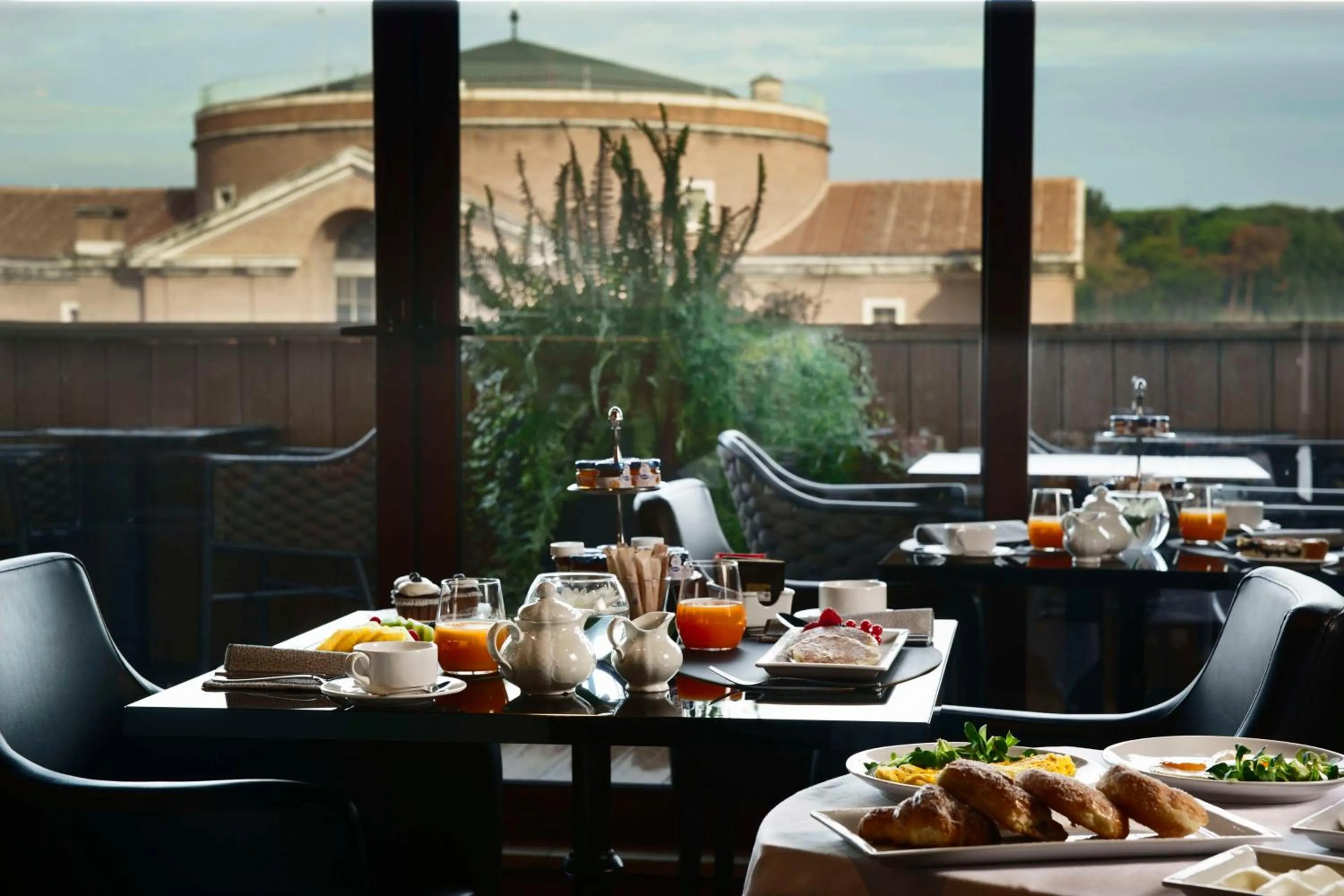 Breakfast in Radisson Blu GHR Rome