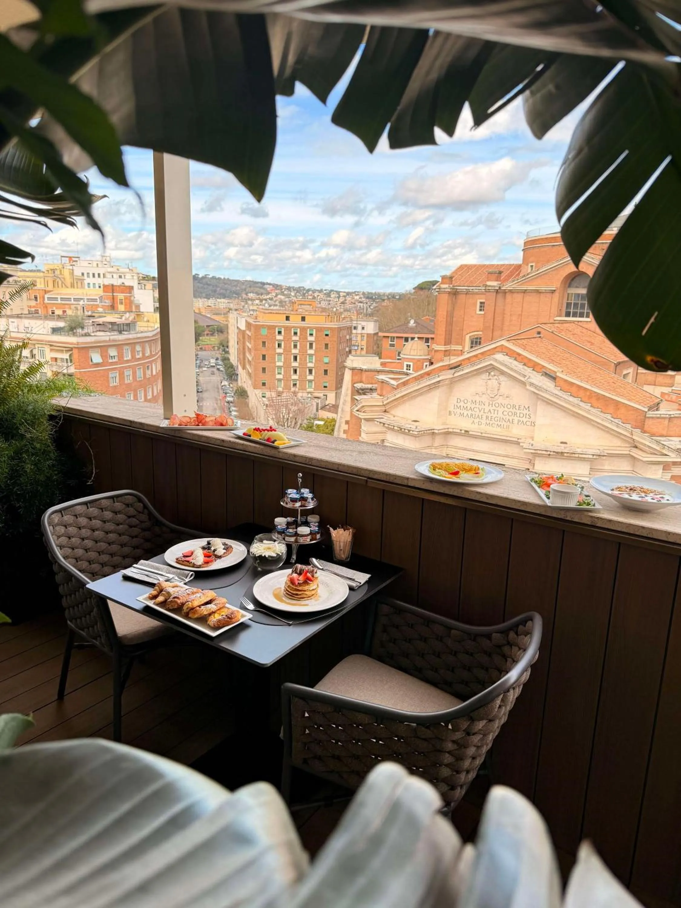 Breakfast in Radisson Blu GHR Rome