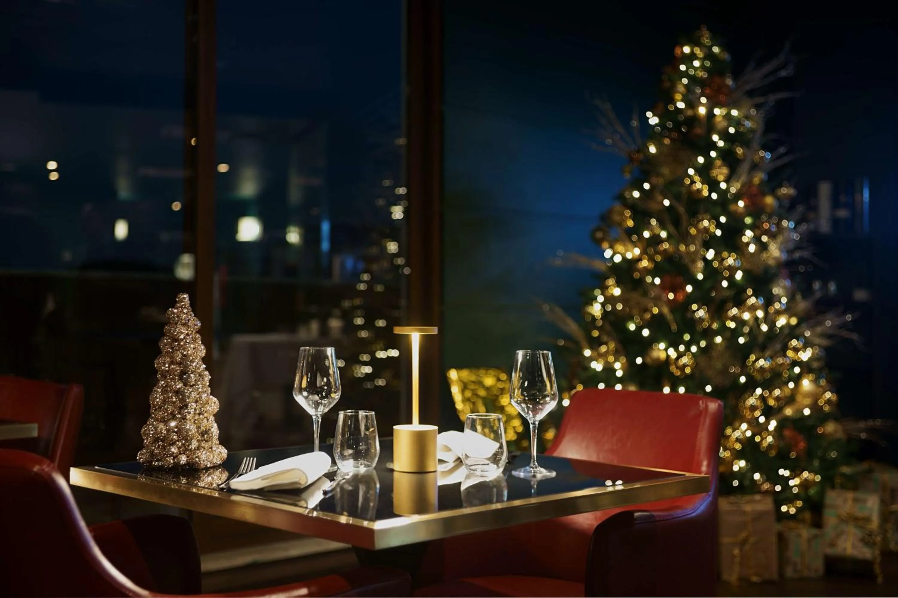 Restaurant/places to eat in Radisson Blu GHR Rome