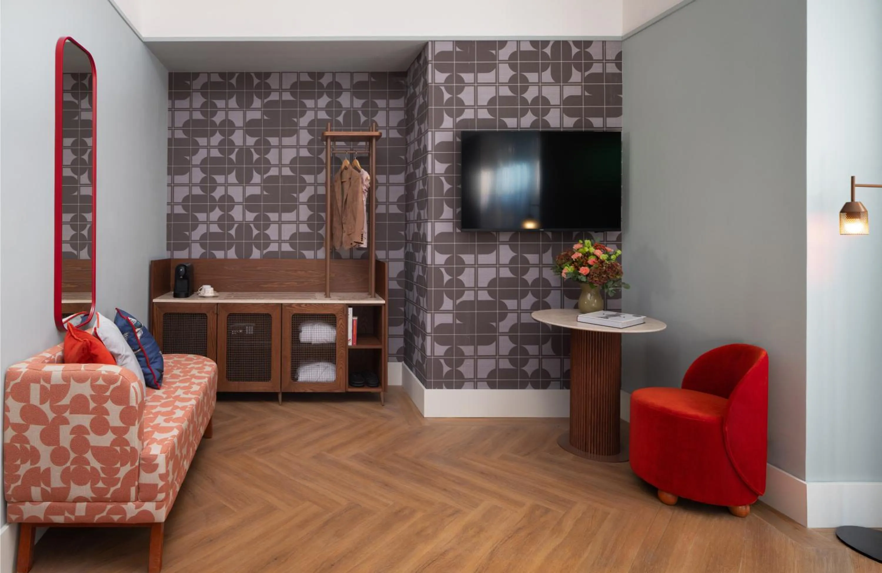 Photo of the whole room in NYX Hotel Rome by Leonardo Hotels