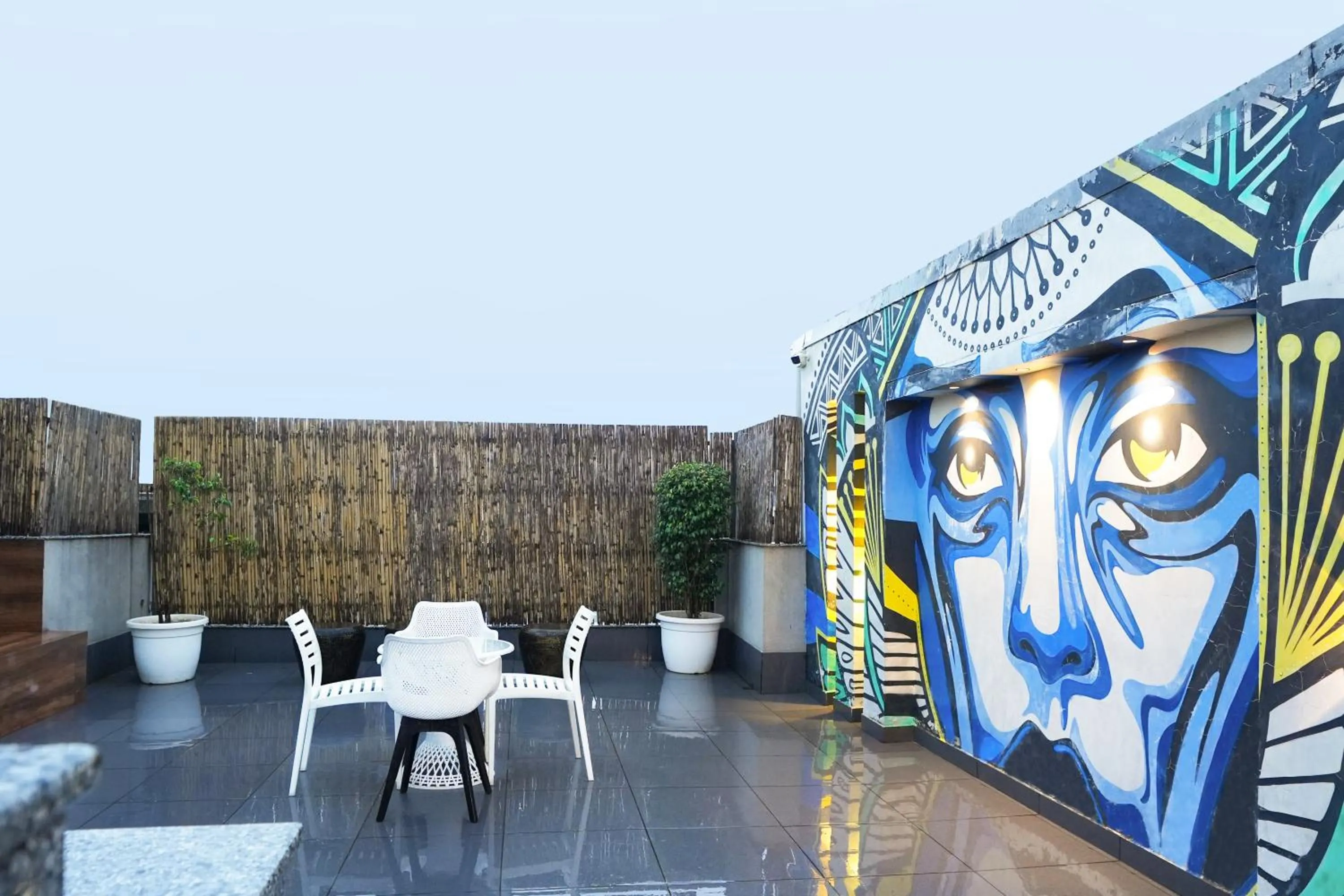 Balcony/Terrace in METRO STUDIOS