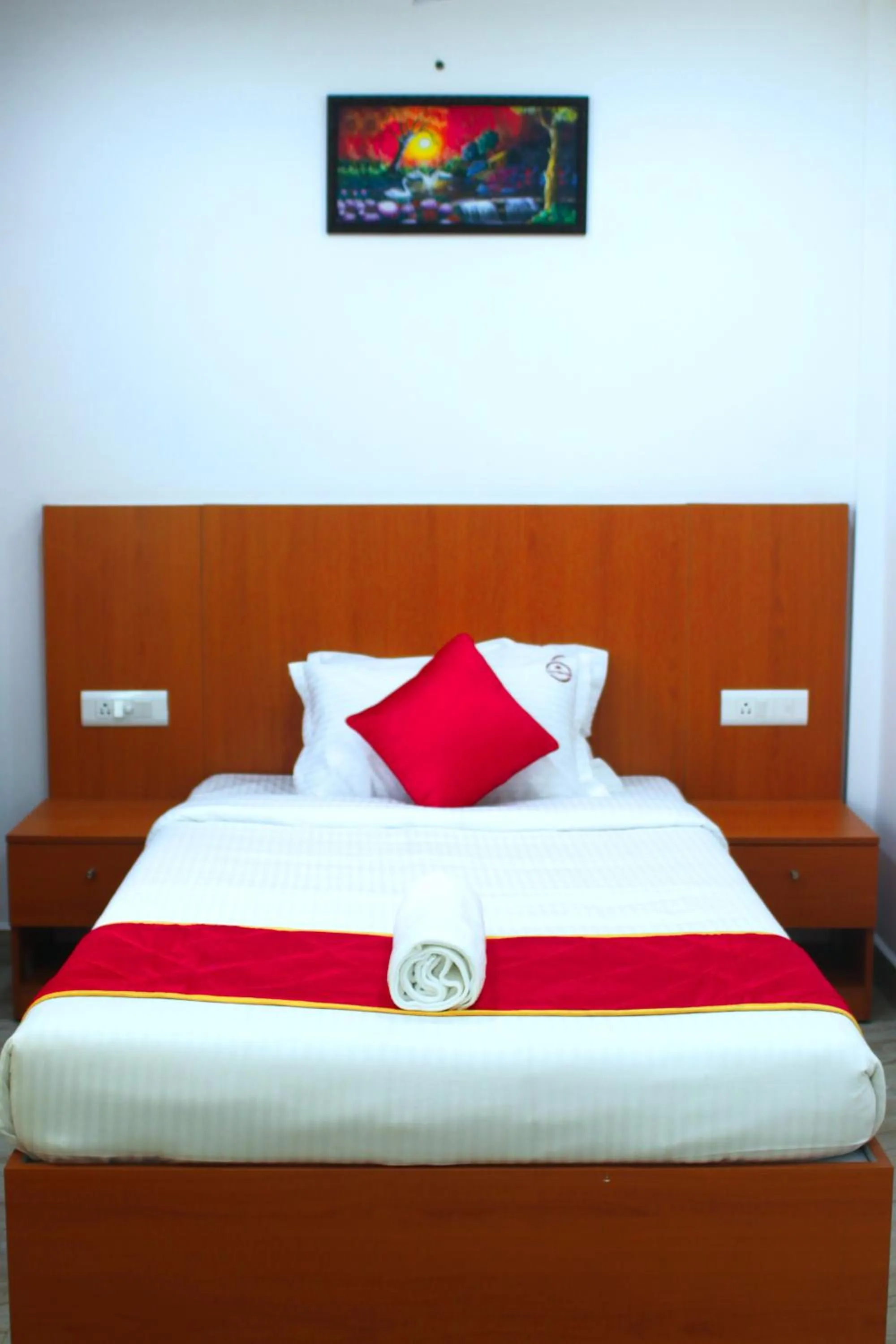 Bed in K11 Express - Opp Express Avenue