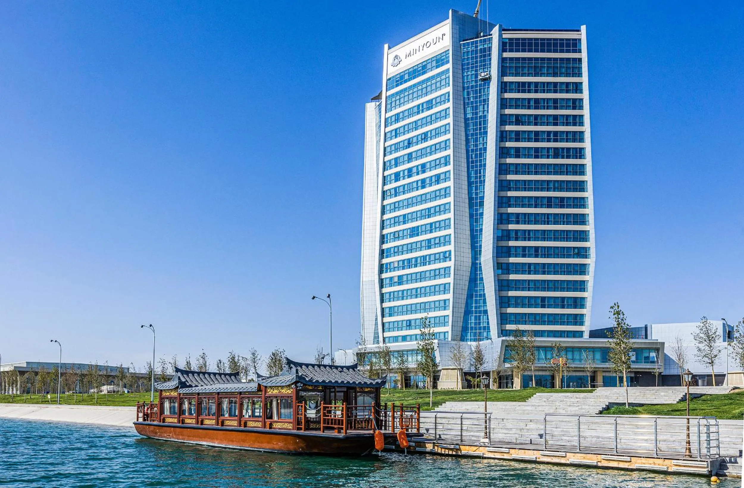 Sea view in Silk Road by Minyoun