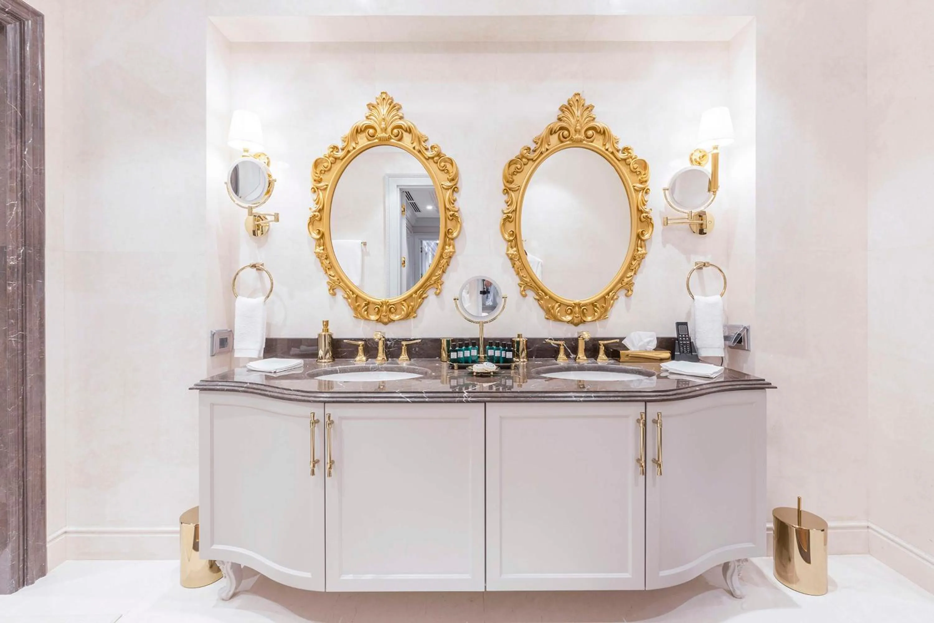 Bathroom in Hilton Garden Inn Samarkand Afrosiyob