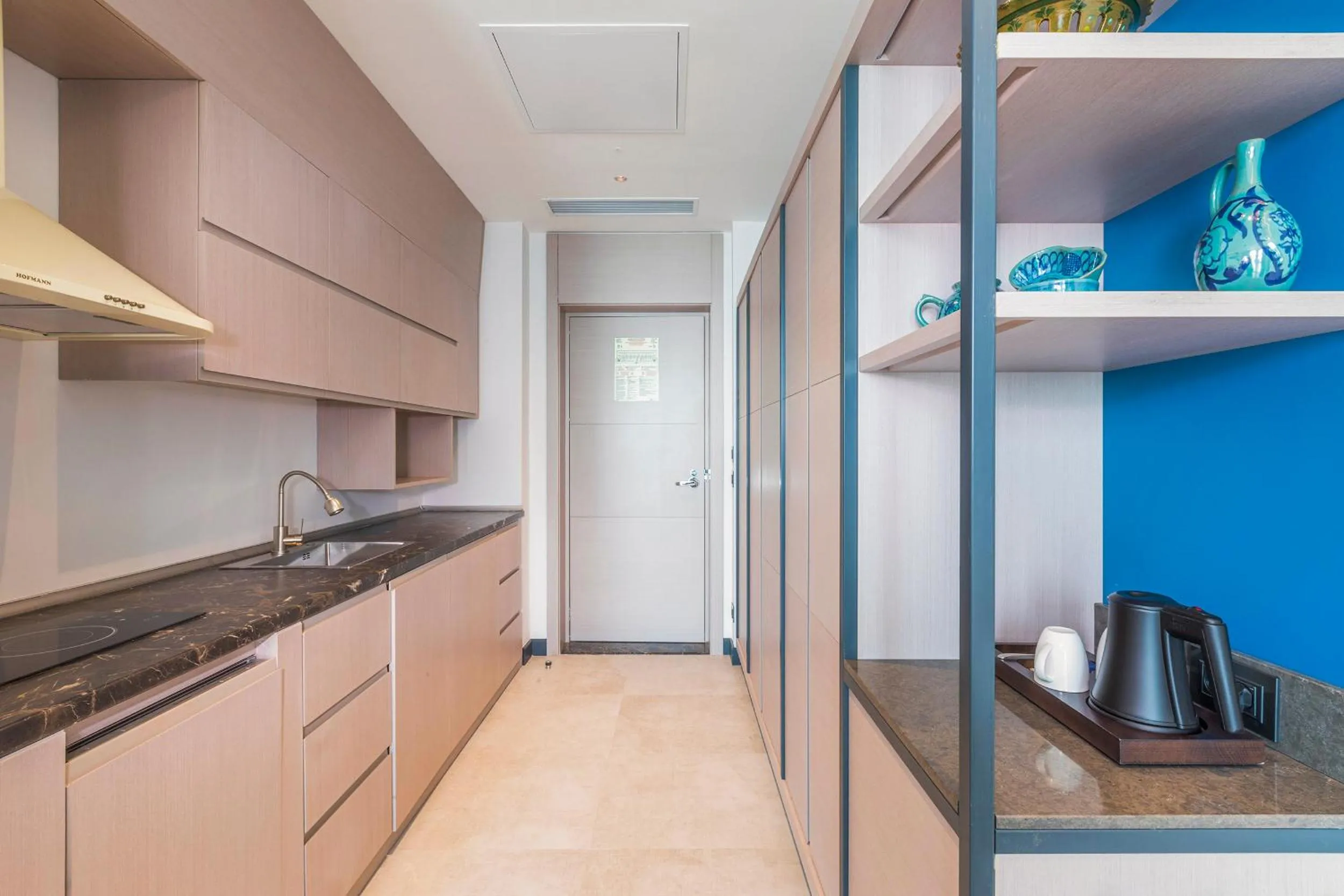 kitchen in Hilton Garden Inn Samarkand Afrosiyob