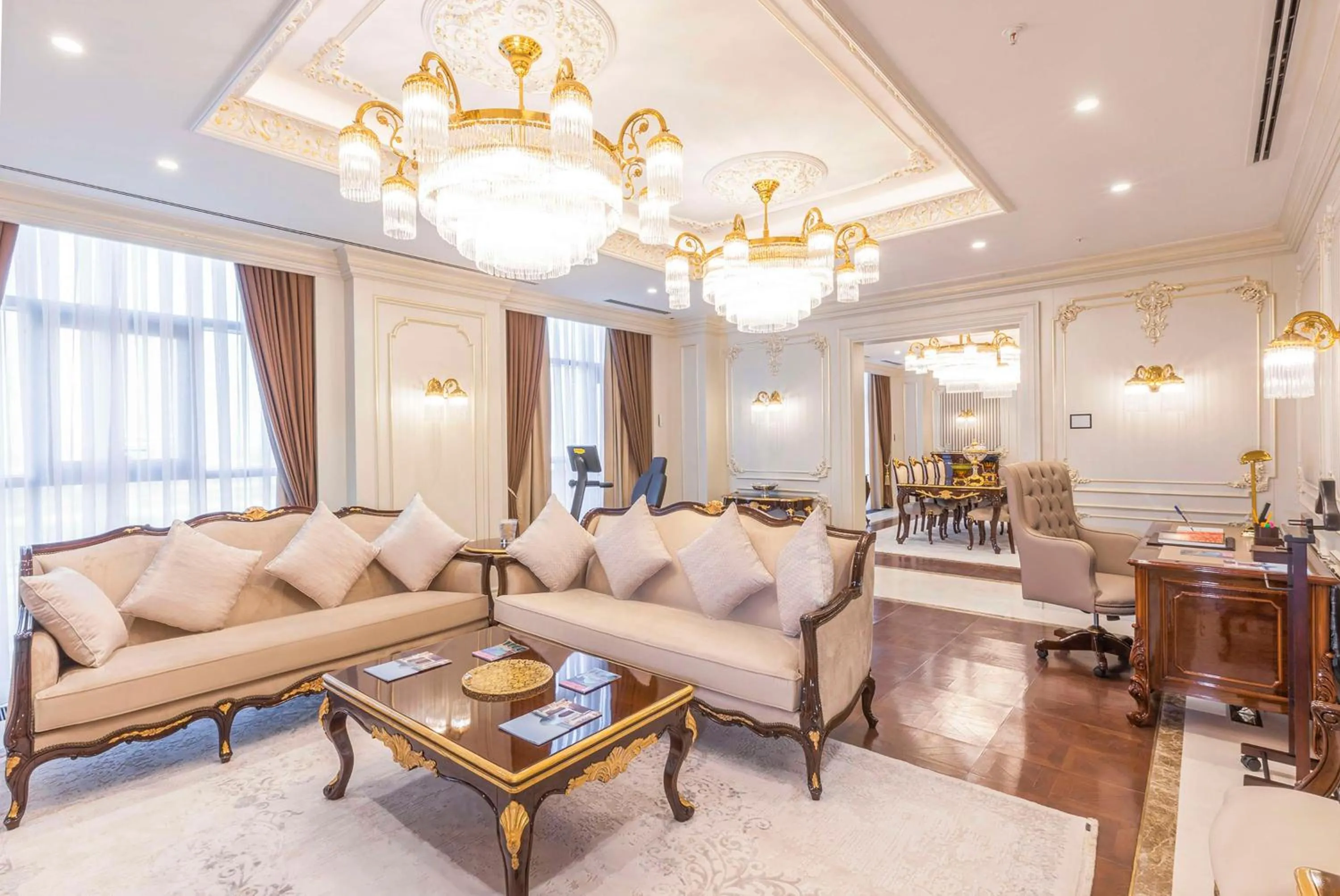 Living room in Hilton Garden Inn Samarkand Sogd