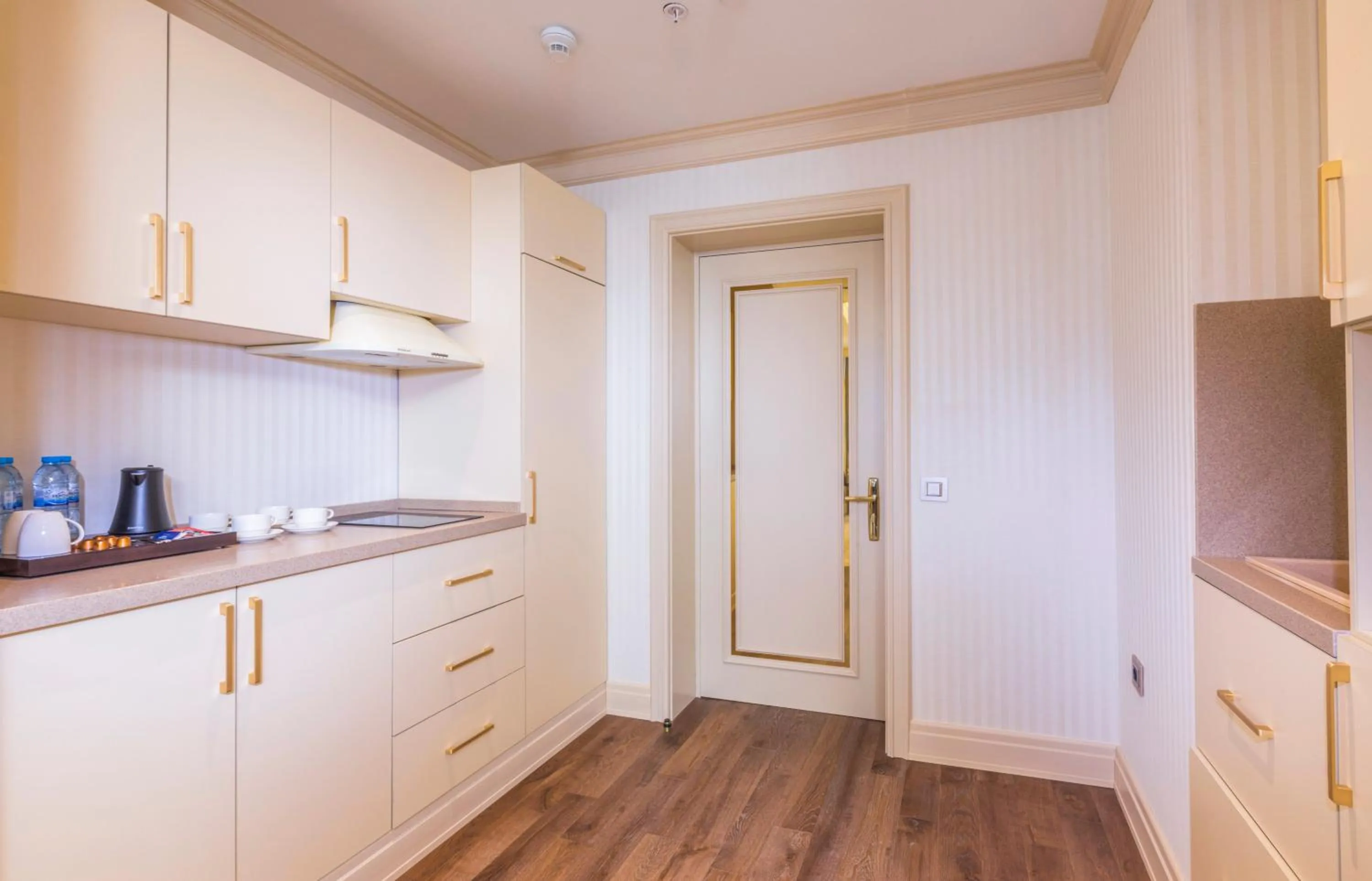 Kitchen or kitchenette in Hilton Garden Inn Samarkand Sogd