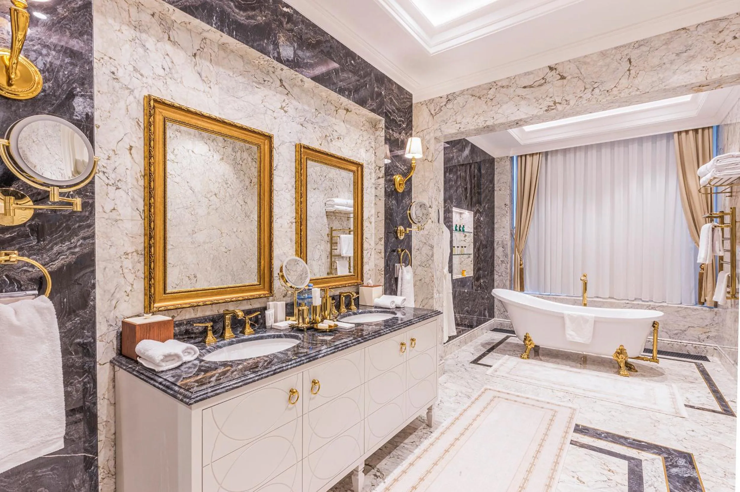 Bathroom in Wellness Park Hotel Bactria