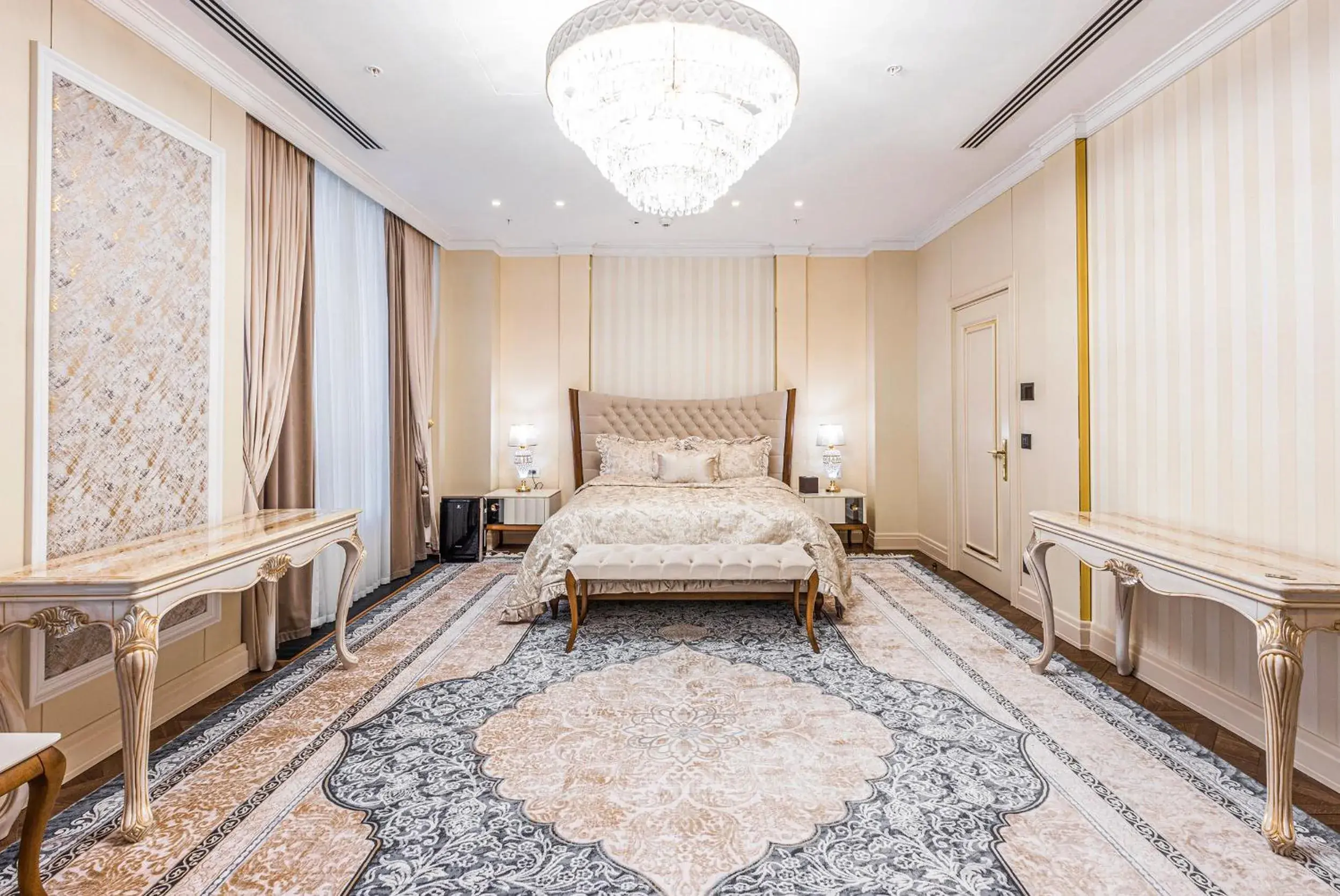 Executive Suite - single occupancy in Wellness Park Hotel Bactria Executive Suite - single occupancy in Wellness Park Hotel Bactria