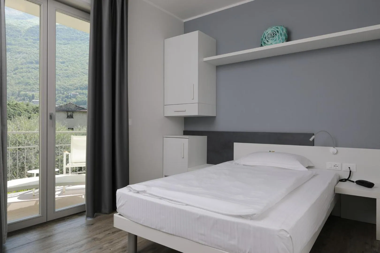 Bedroom, Bed in Eco Hotel Benacus