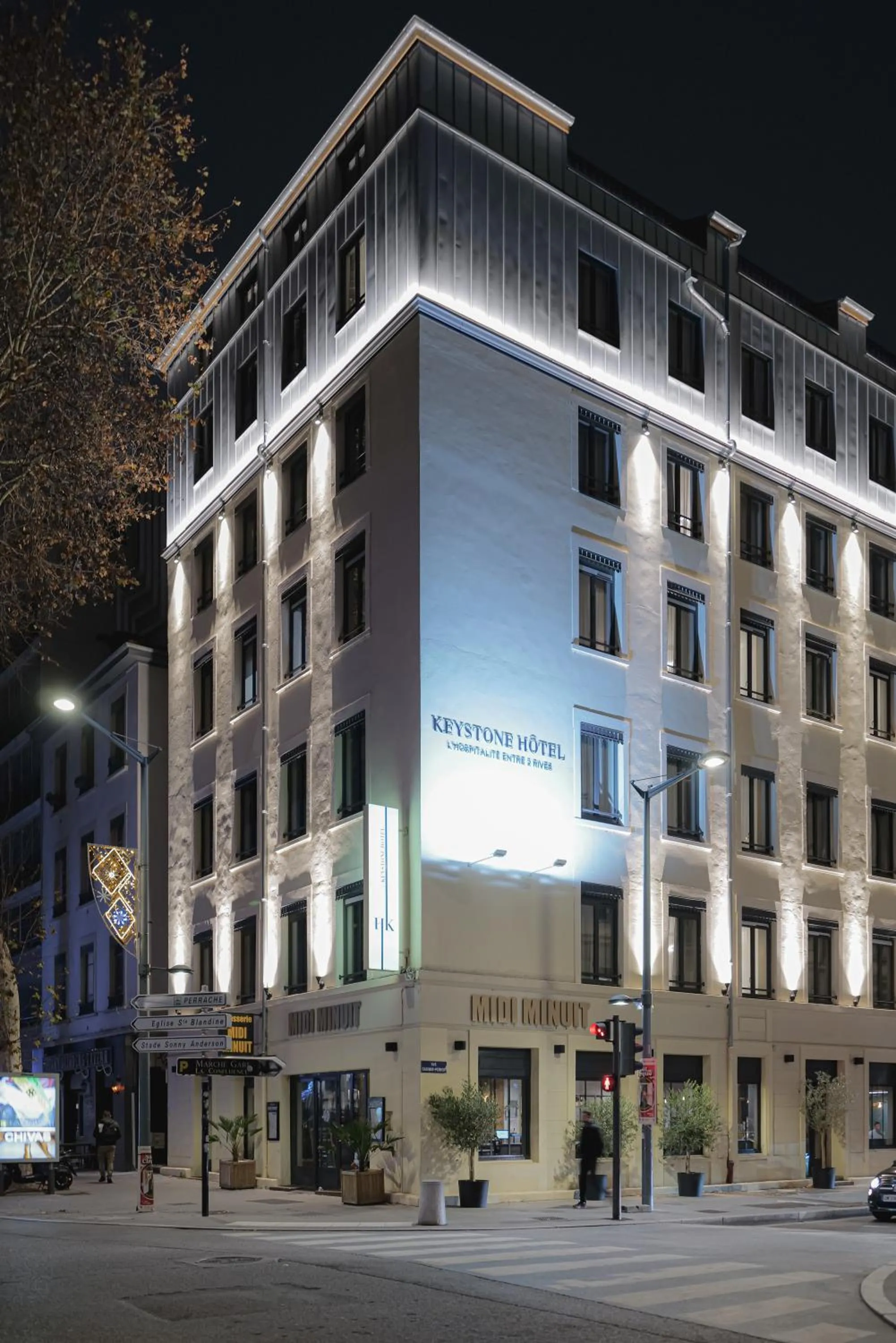 Property building in Keystone Hôtel & Spa