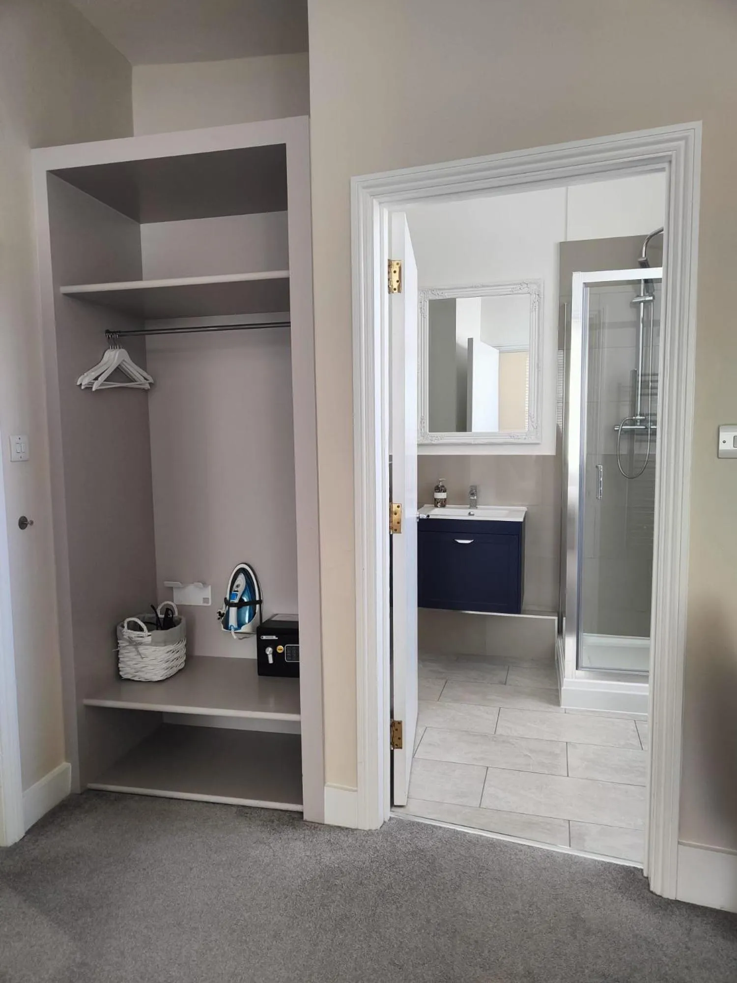 Shower in St Johns Boutique Hotel