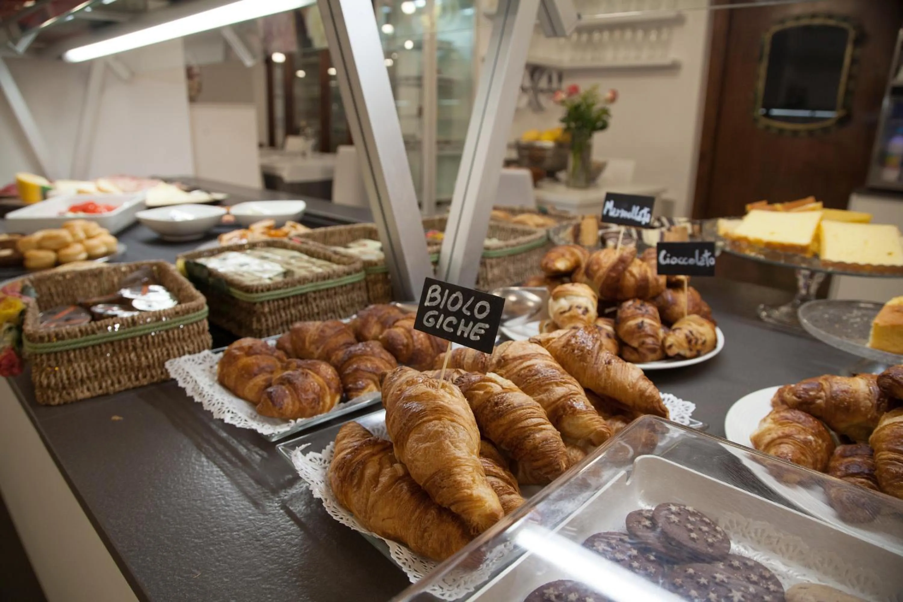 Breakfast in Hotel Clelia