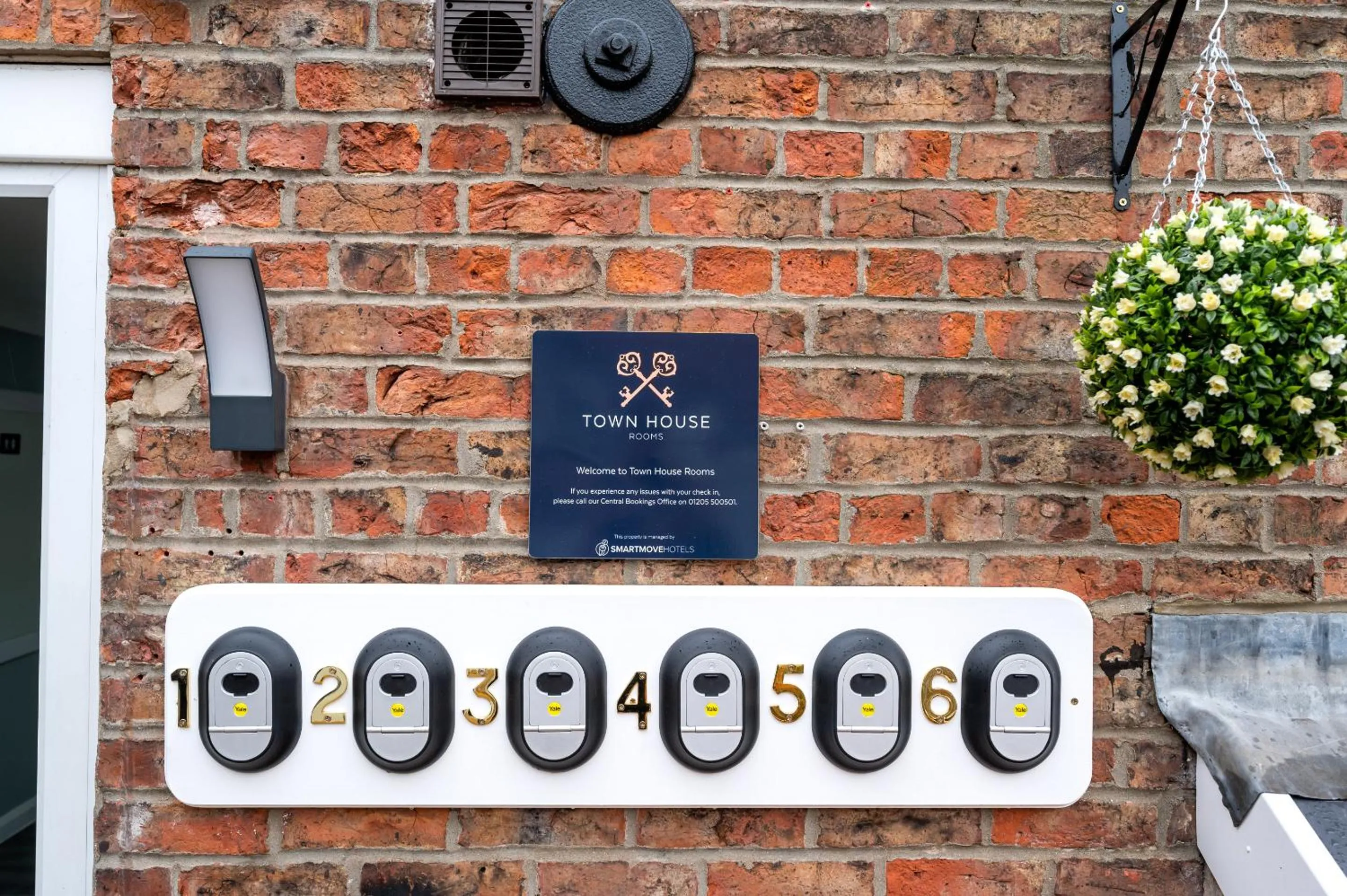 Property building in Town House Rooms