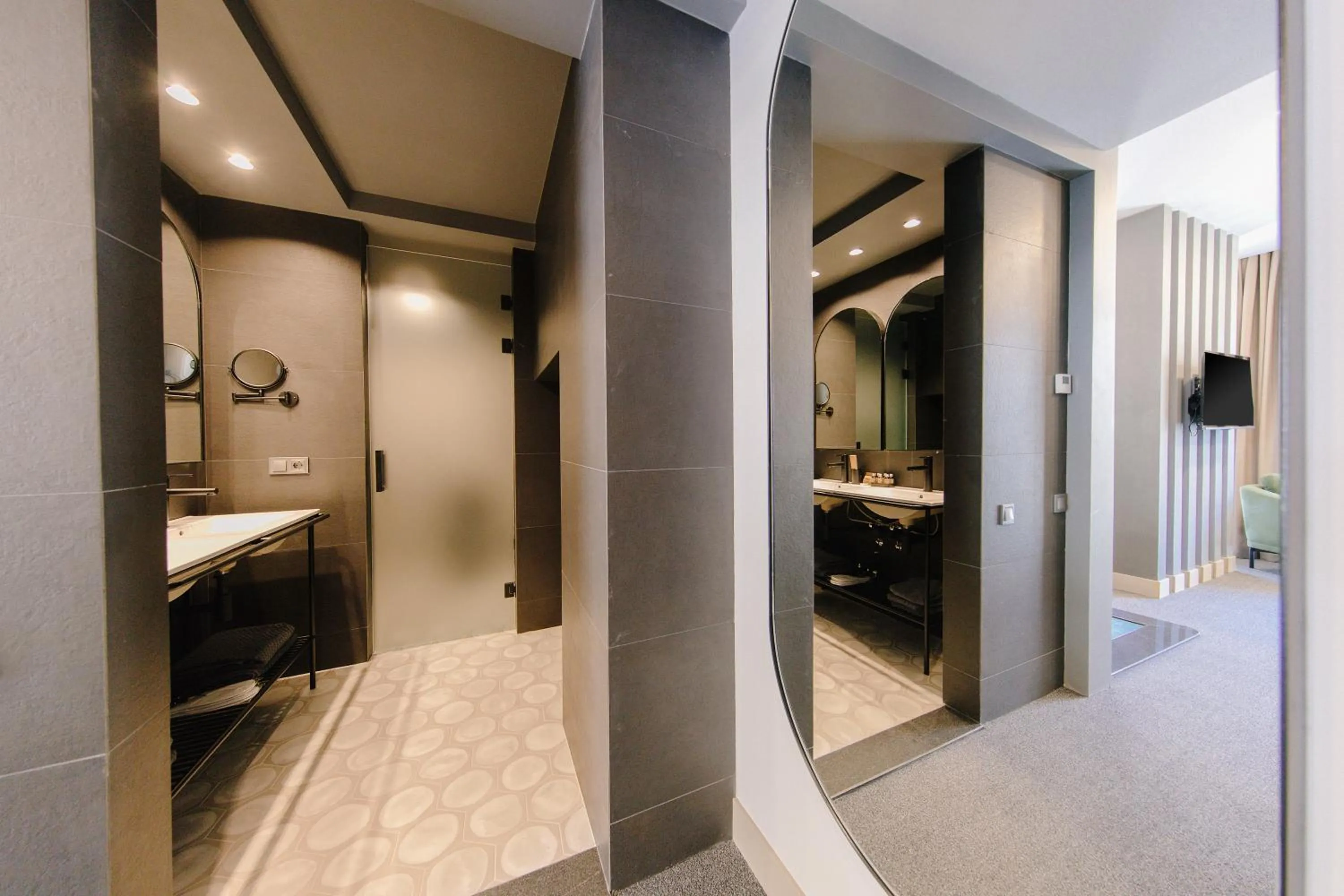 Bathroom in STROFI Boutique Hotel